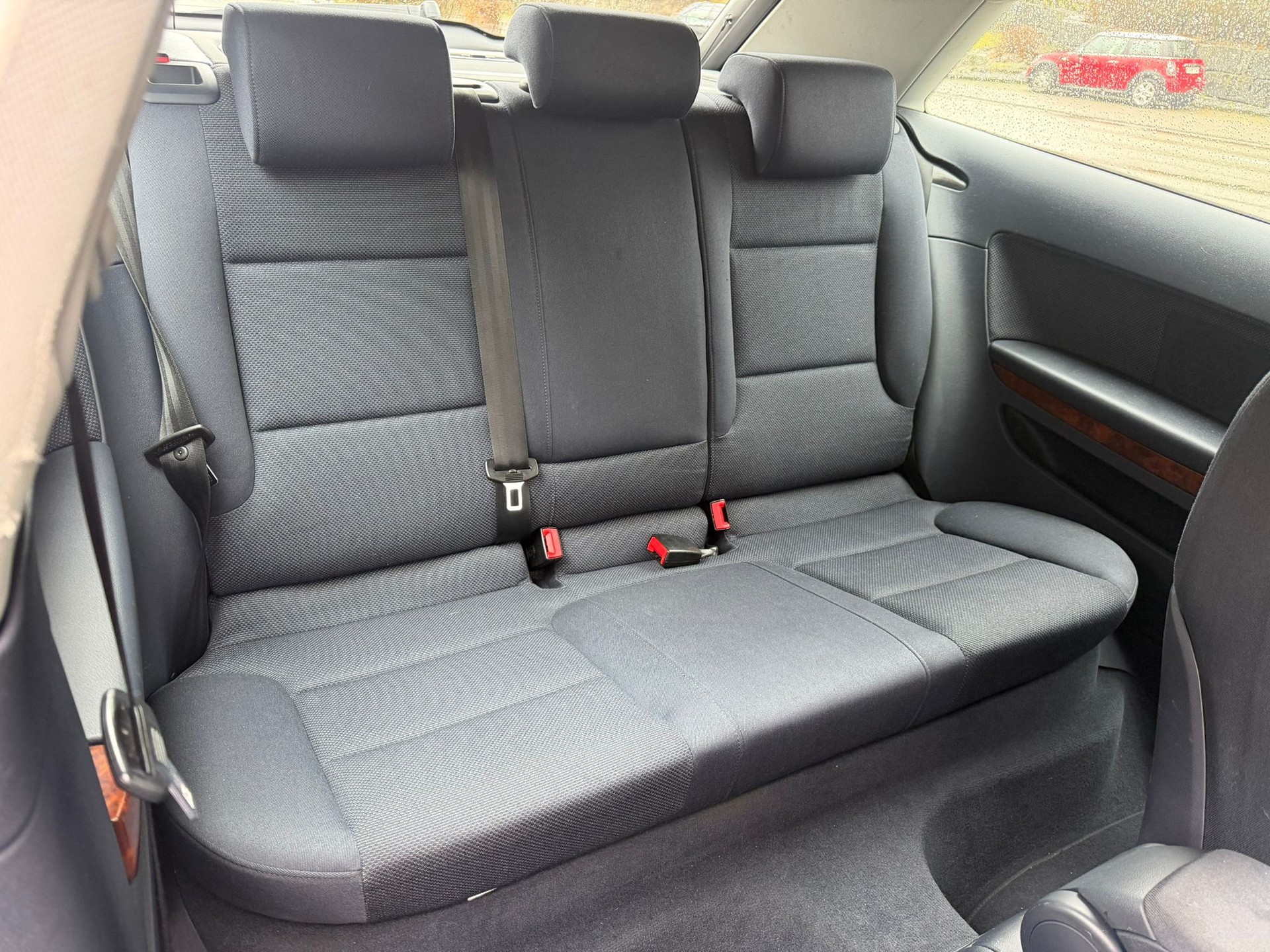 AUDI A3 Sportback 1.8 Turbo FSI Attraction-image-11