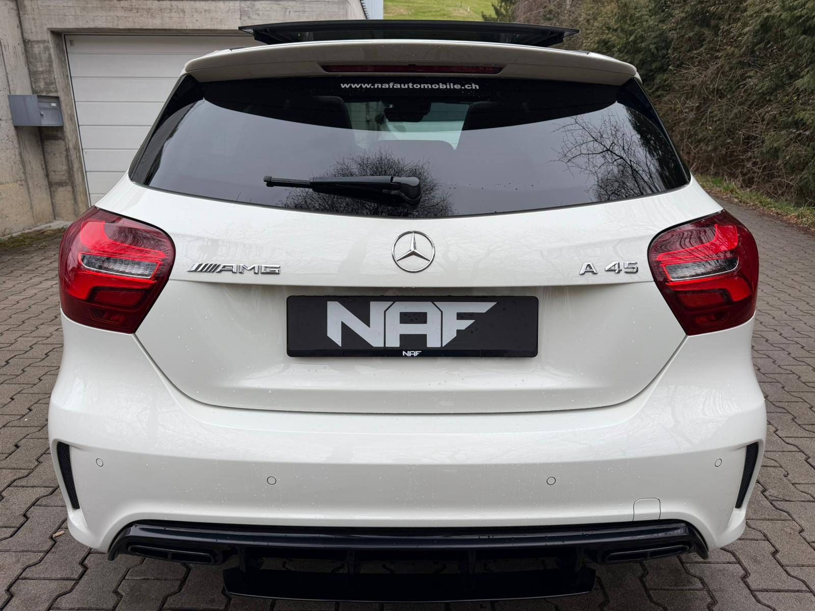 MERCEDES-BENZ A 45 AMG 4Matic Speedshift 7G-DCT-image-3