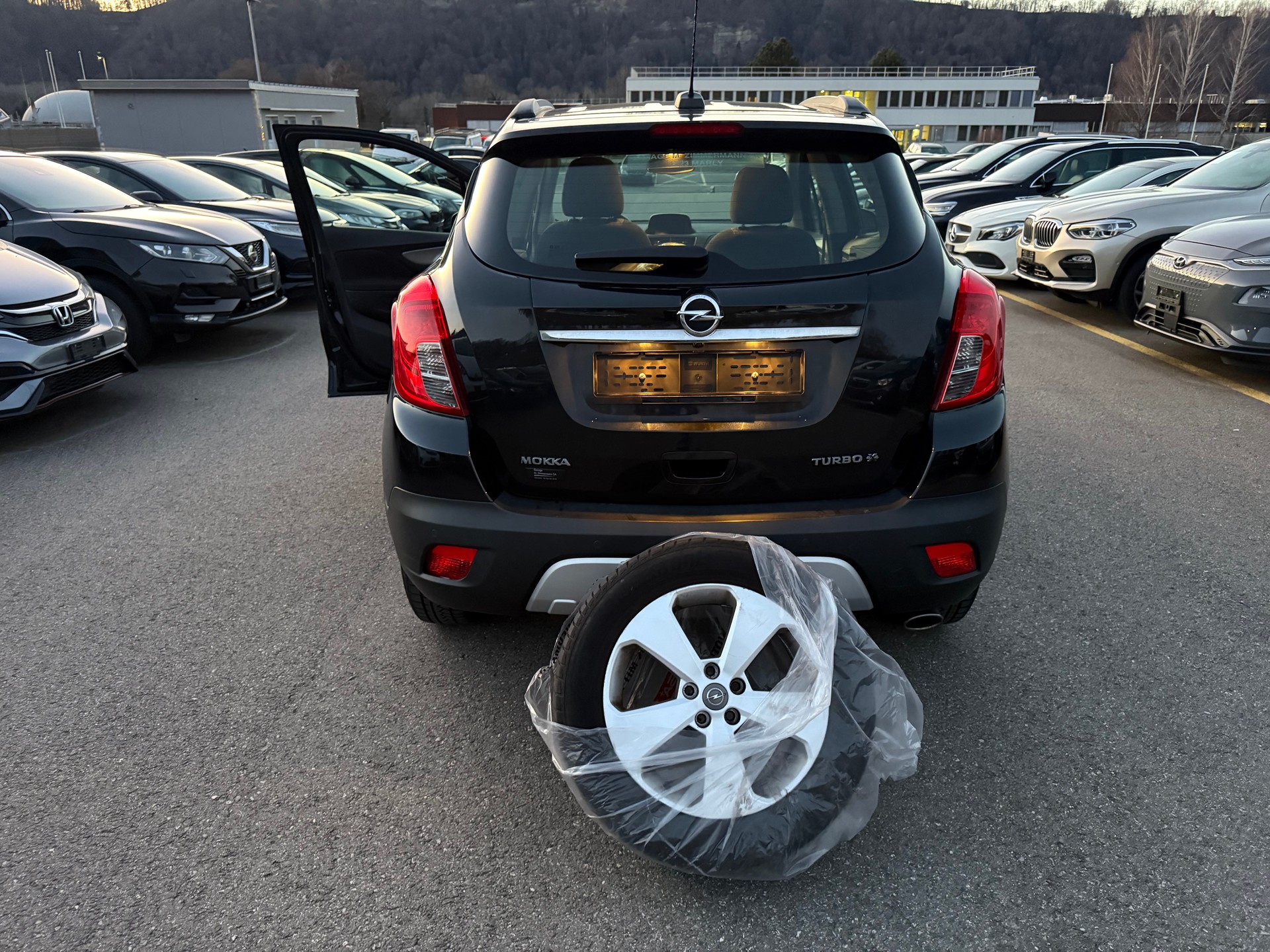 OPEL Mokka X 1.4i 16V Turbo Enjoy 4WD-image-9