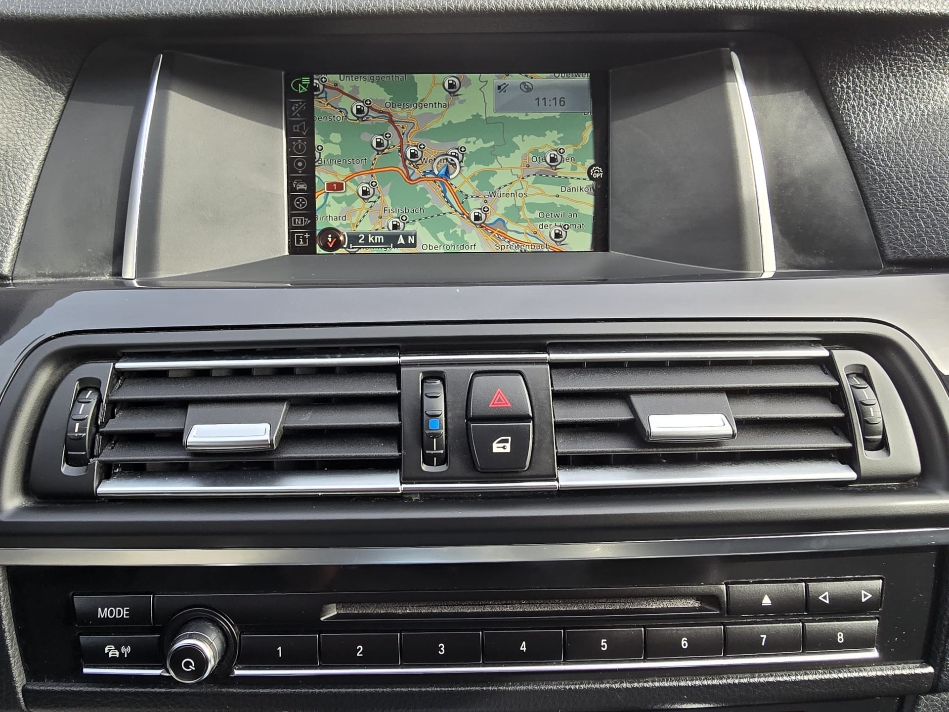 BMW 520D-image-12