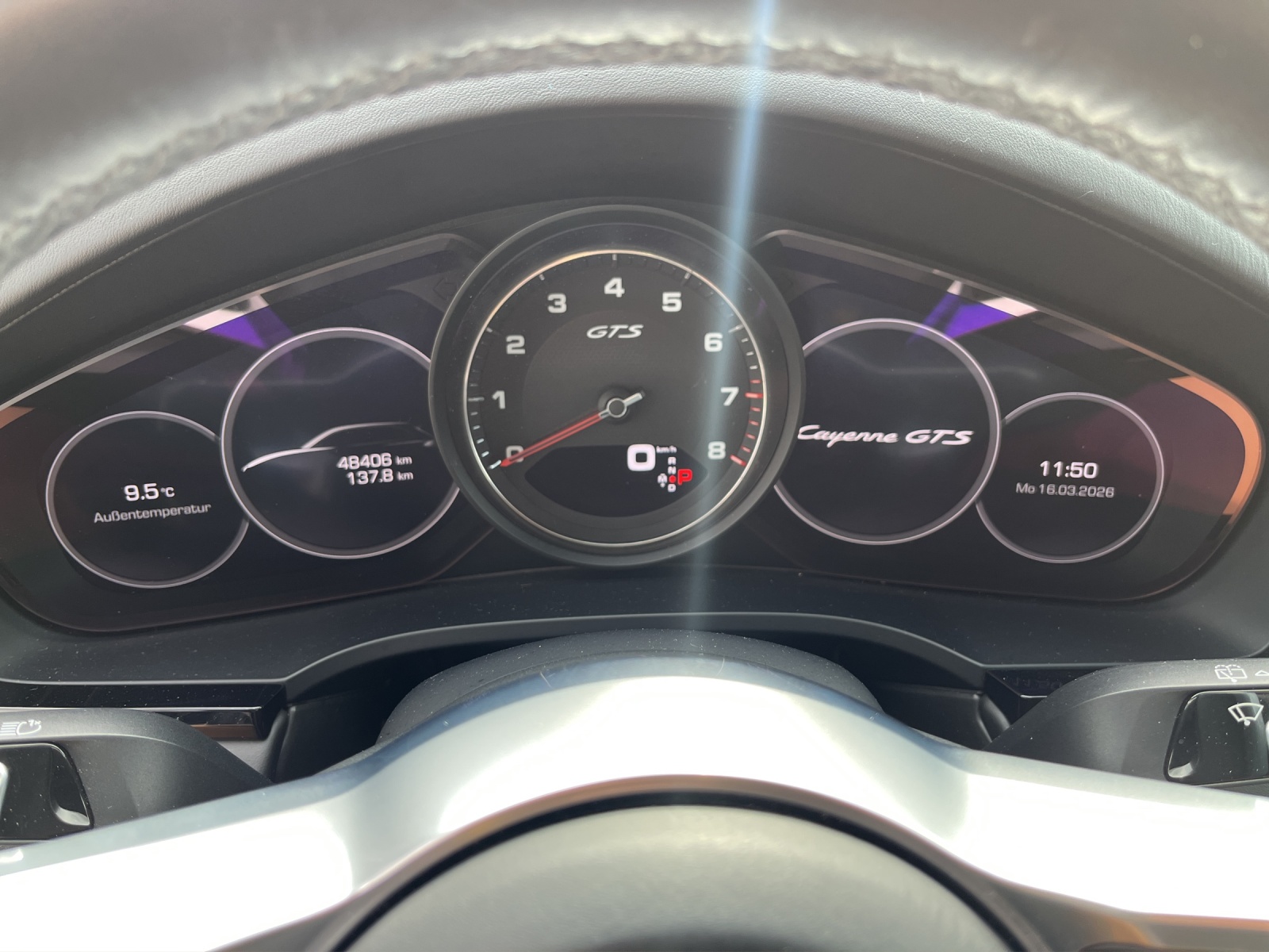 PORSCHE Cayenne 4.0 V8 GTS-image-9