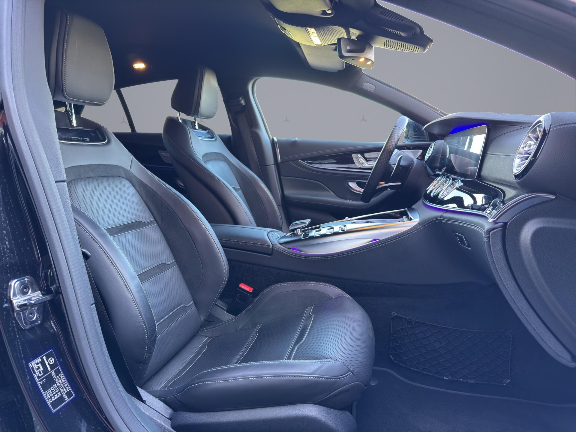 MERCEDES-BENZ AMG GT 53 4matic+-image-16