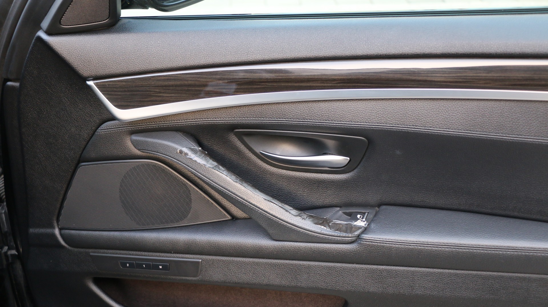 BMW 530d xDrive-image-25