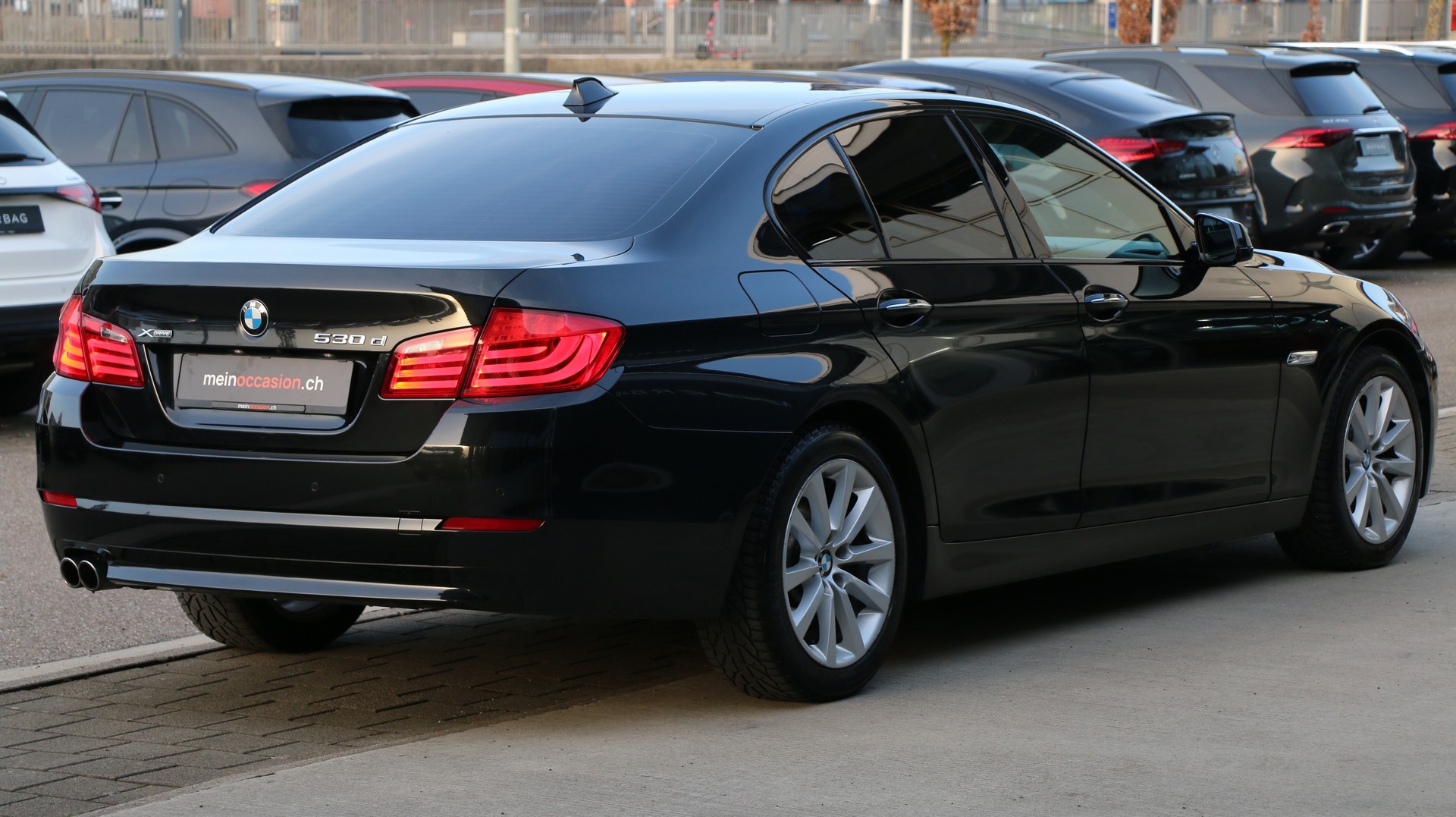 BMW 530d xDrive-image-6