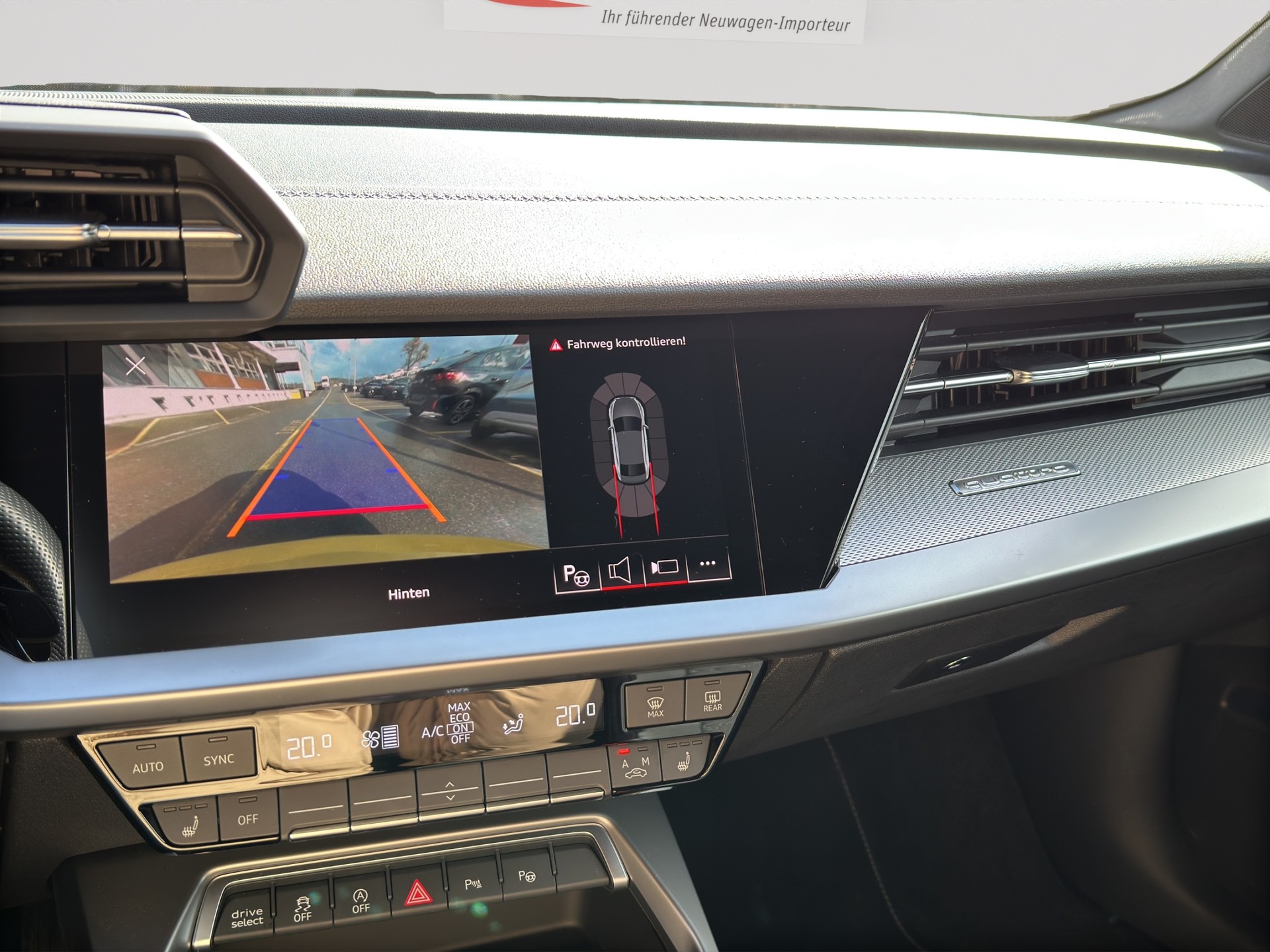 AUDI S3 Limousine 2.0 TFSI quattro Schwarz Plus S-tronic-image-13