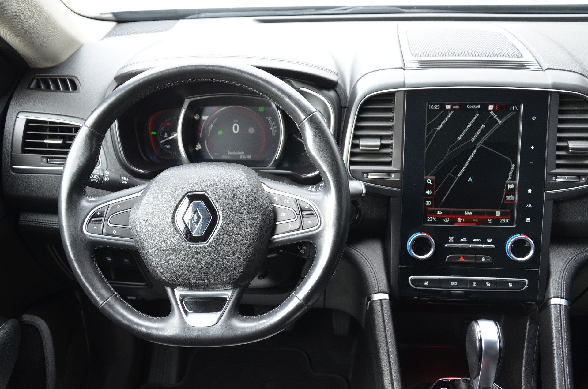RENAULT Koleos 2.0 dCi Intens 4x4 Xtronic CVT*Ab MFK,1 Jahr oder 20'000km Garantie*-image-15