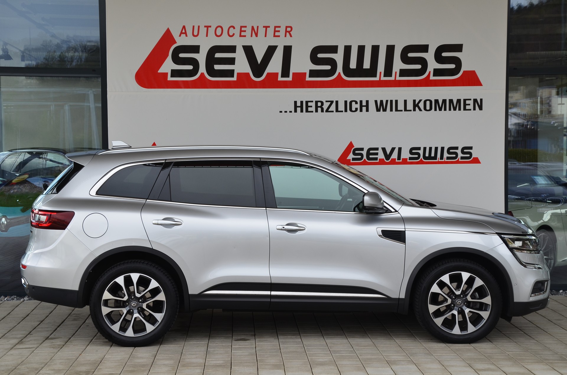 RENAULT Koleos 2.0 dCi Intens 4x4 Xtronic CVT*Ab MFK,1 Jahr oder 20'000km Garantie*-image-7