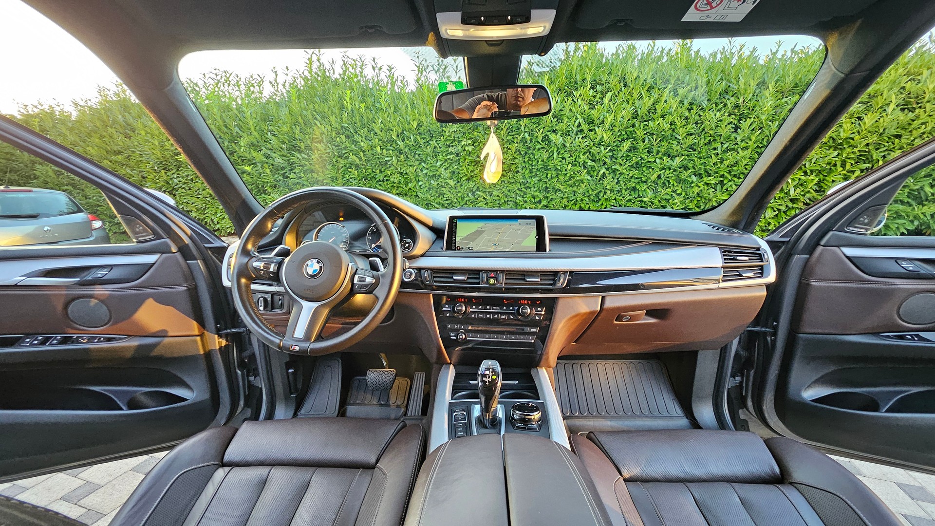 BMW X5 xDrive M50d Steptronic-image-5