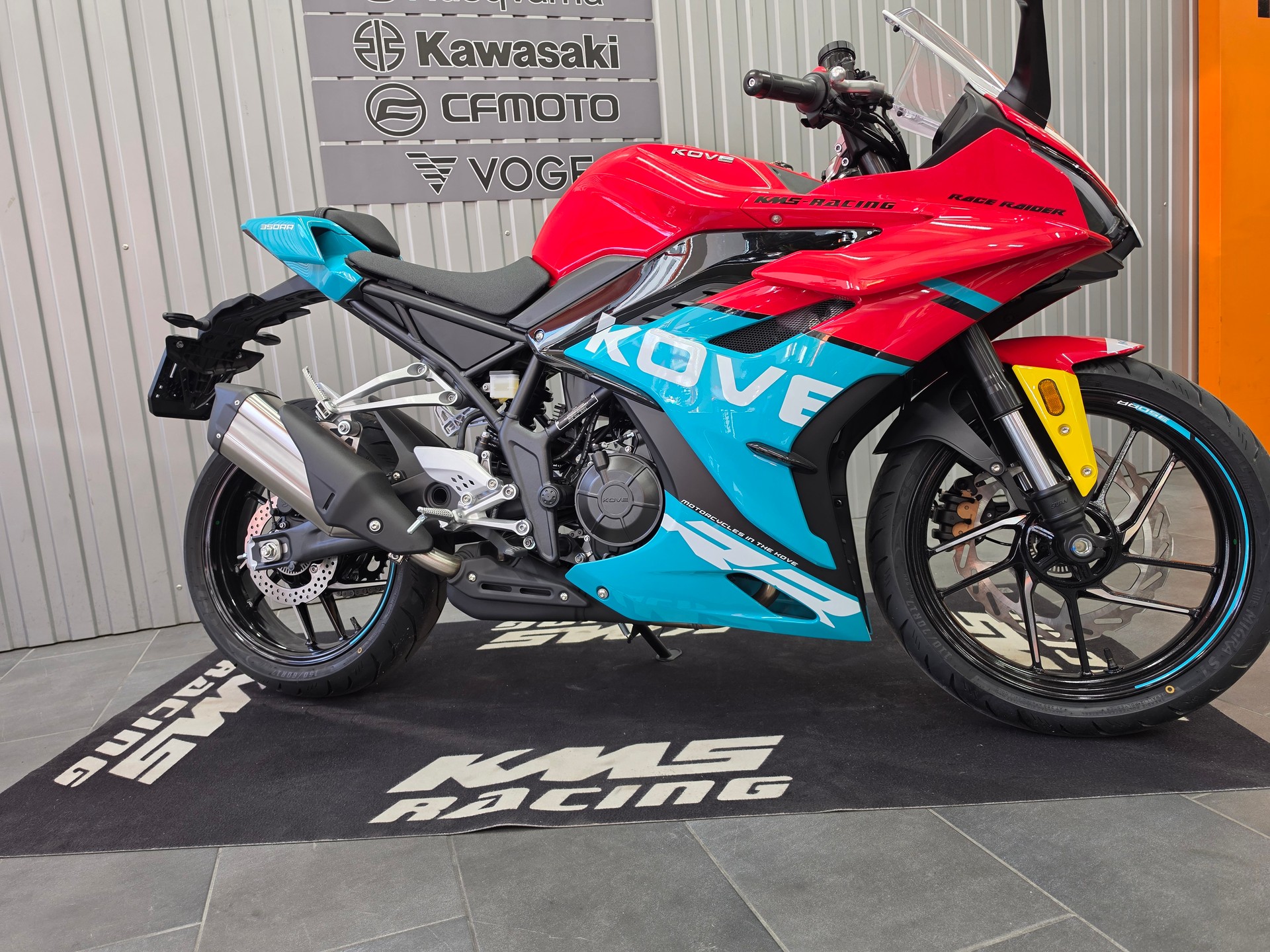 KOVE 350 RR-showroom-element-1