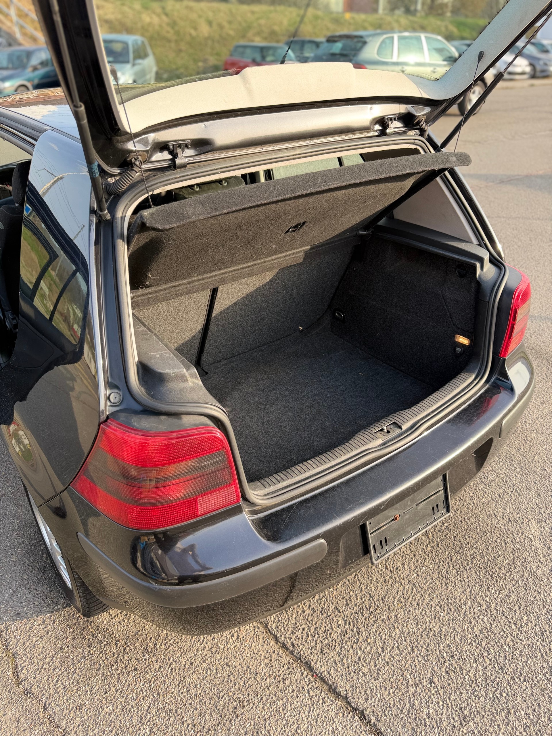 VW Golf Variant 1.6 16V Comfortline-image-14