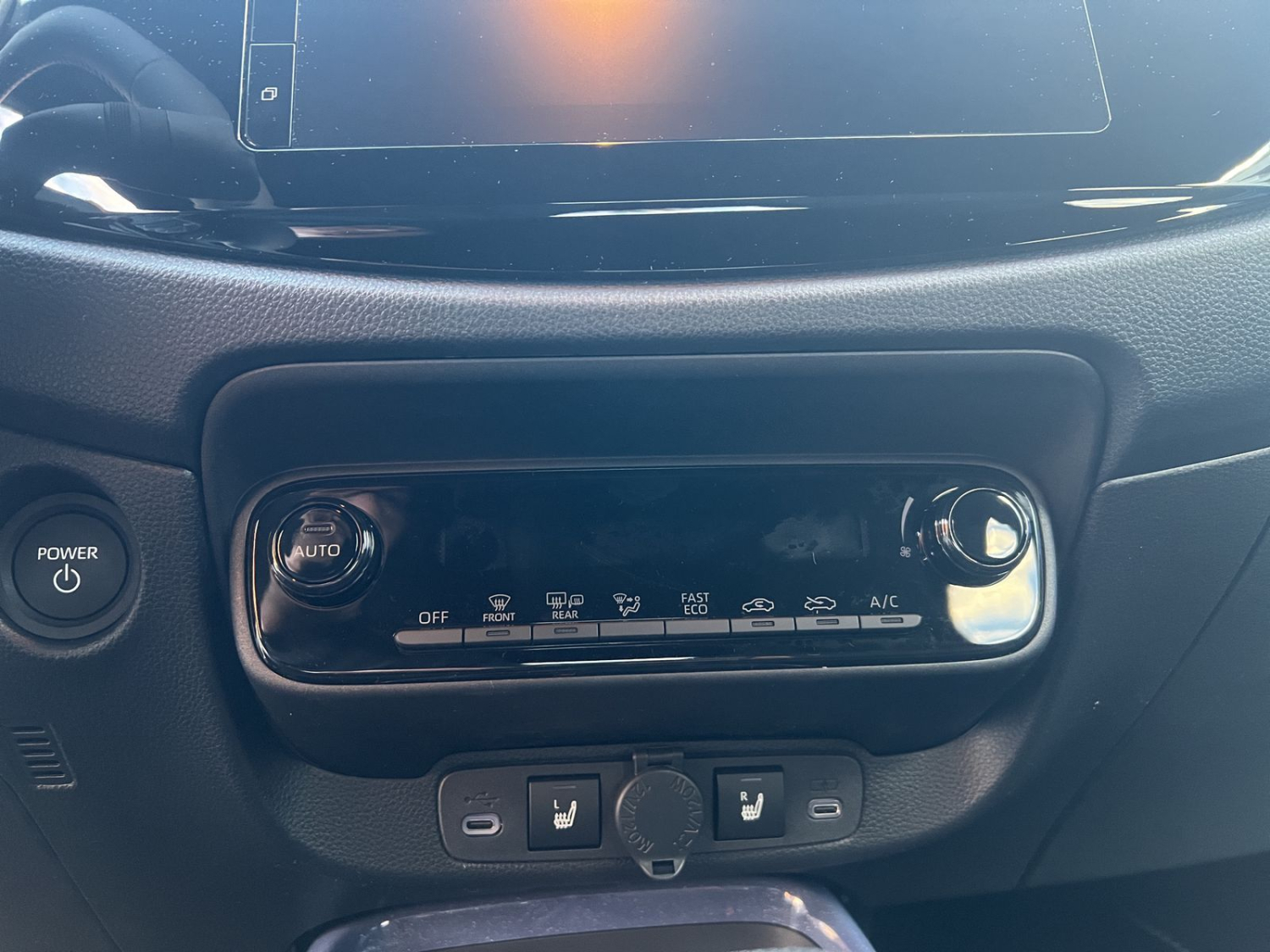 TOYOTA Aygo X 1.5 VVT-i HSD Trend-image-12