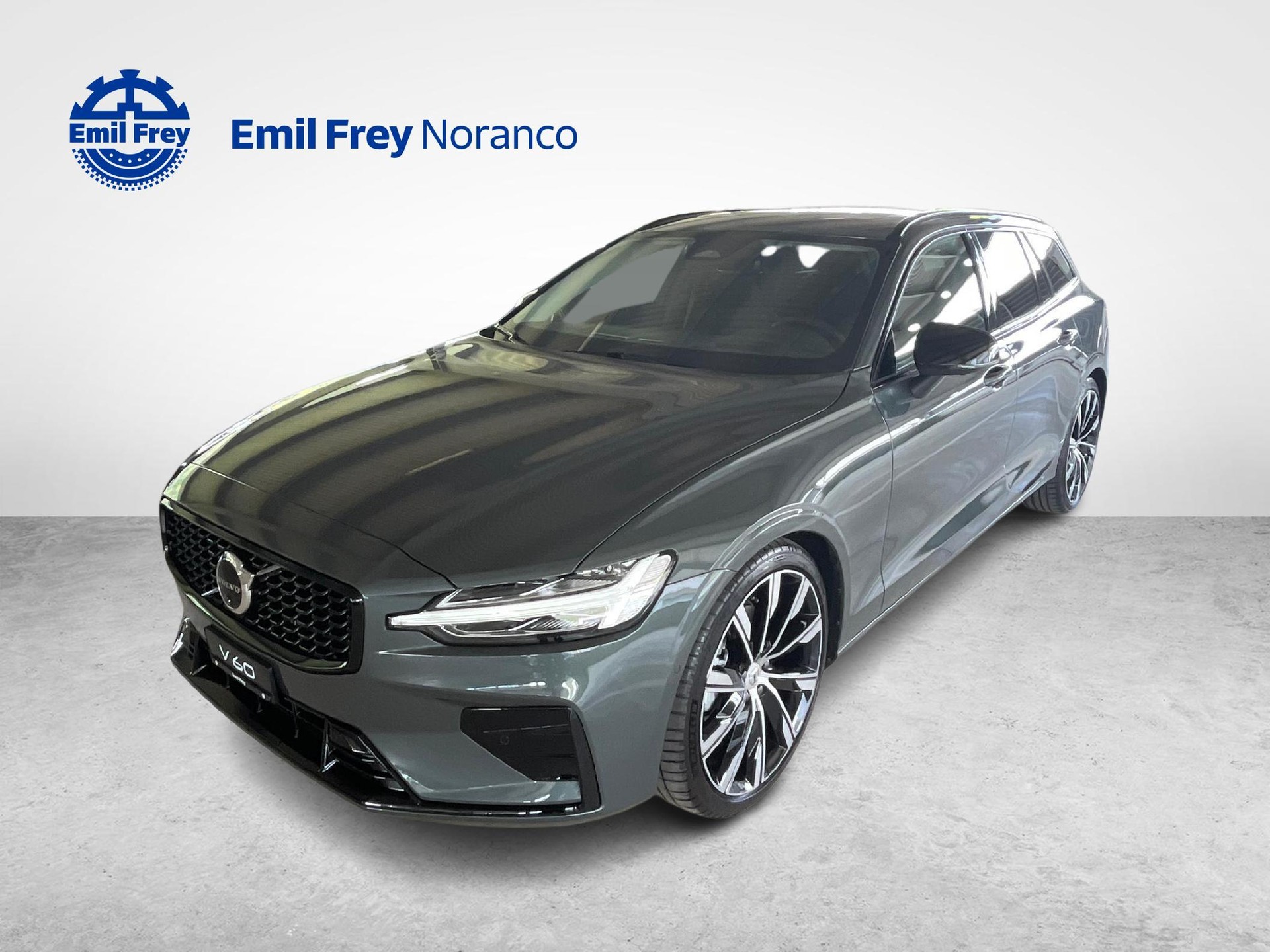 VOLVO V60 2.0 B4 Plus Dark-image-0