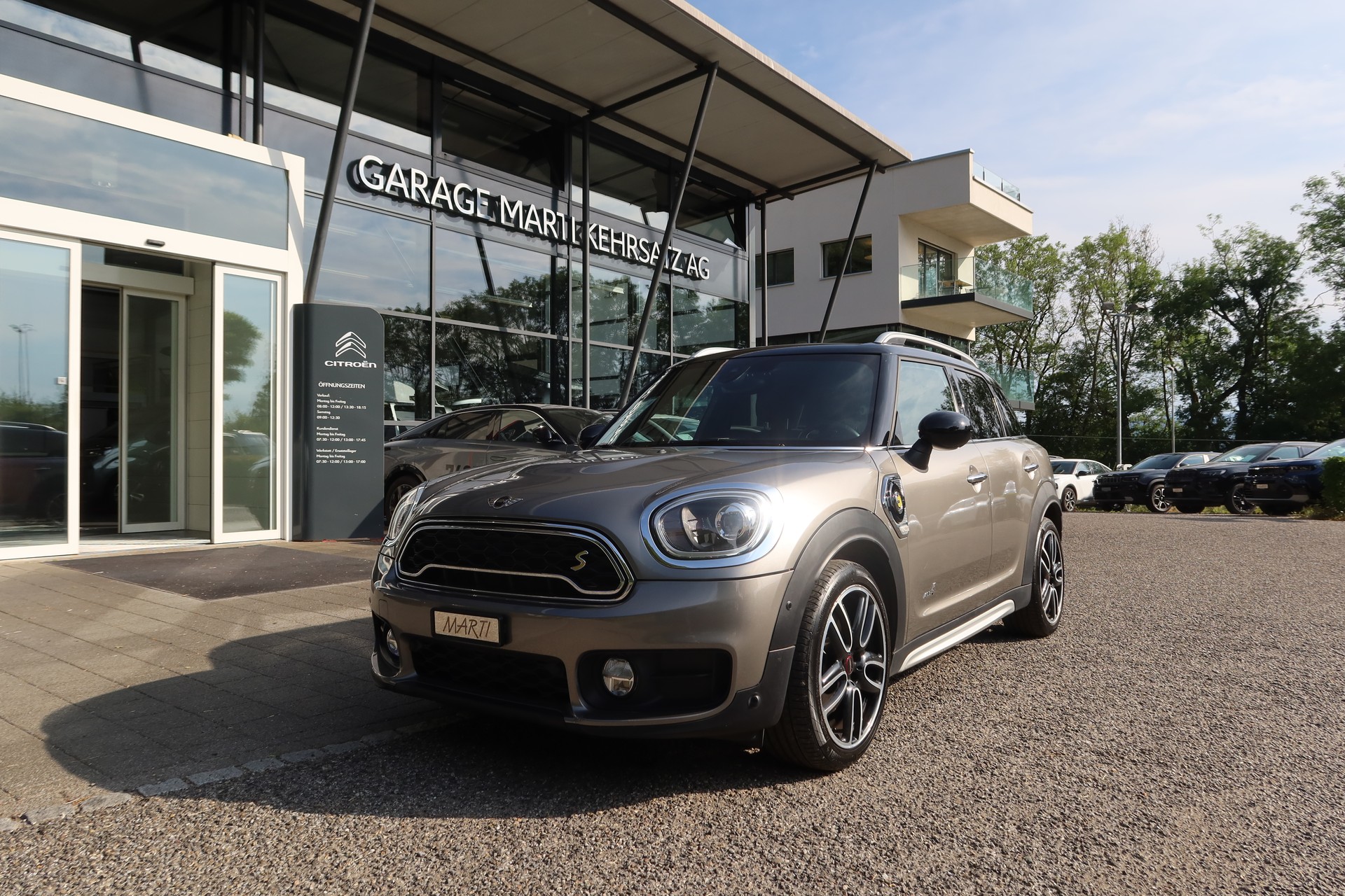 MINI Countryman CooperS E ALL4-image-0