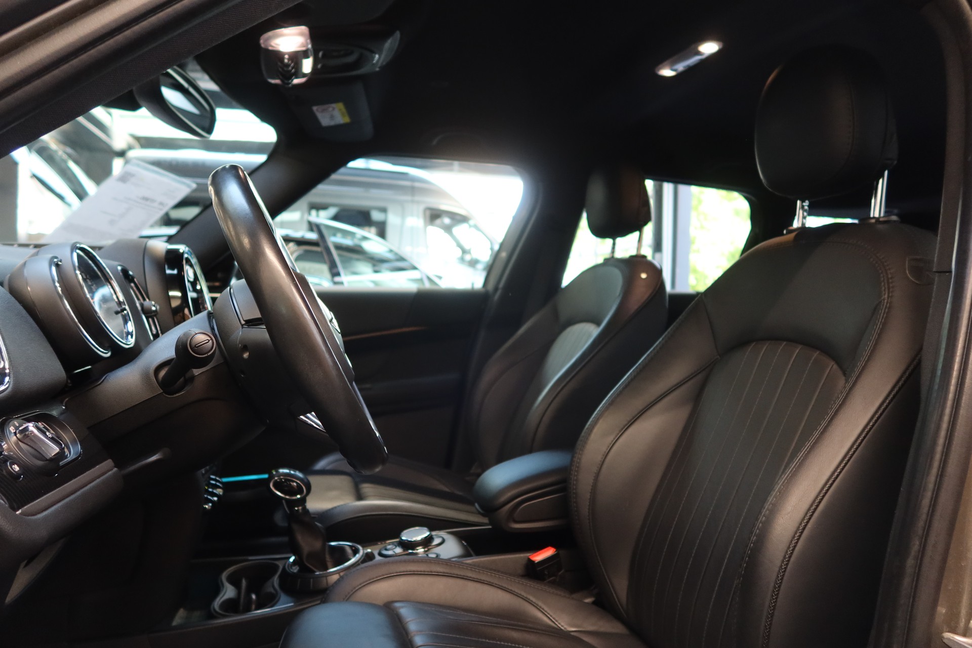 MINI Countryman CooperS E ALL4-image-10