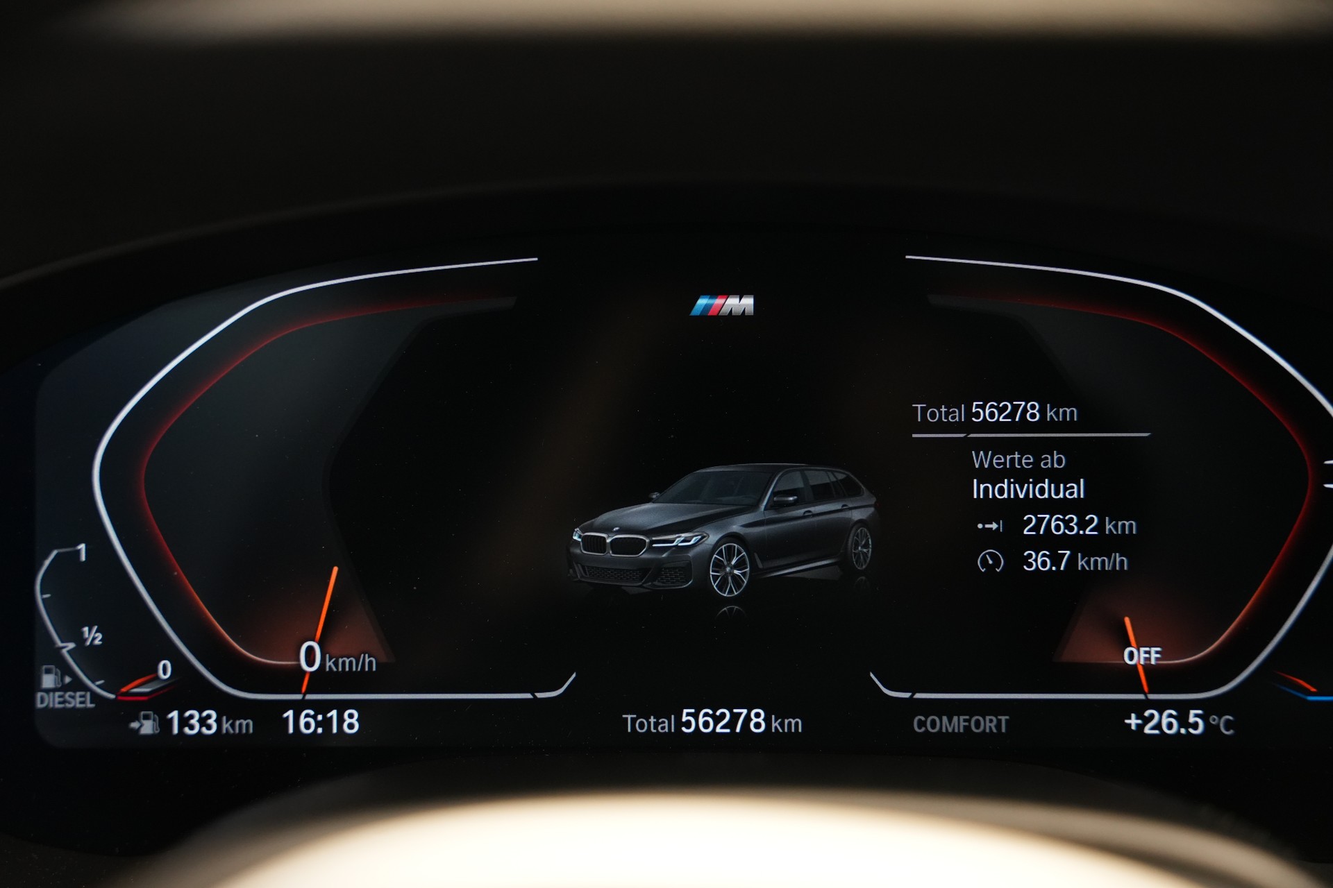 BMW 520d xDrive 48V Touring M Sport Steptronic *CH-Fahrzeug* *Sophistograu*-image-30