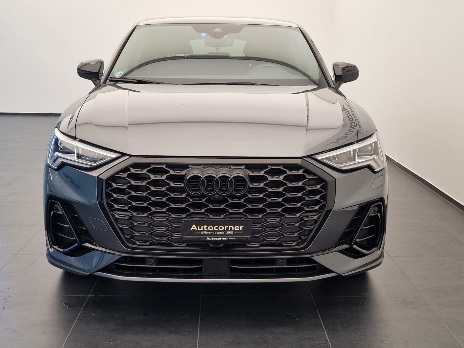 AUDI Q3 Sportback 35 TFSI S line Attraction S-tronic-image-3