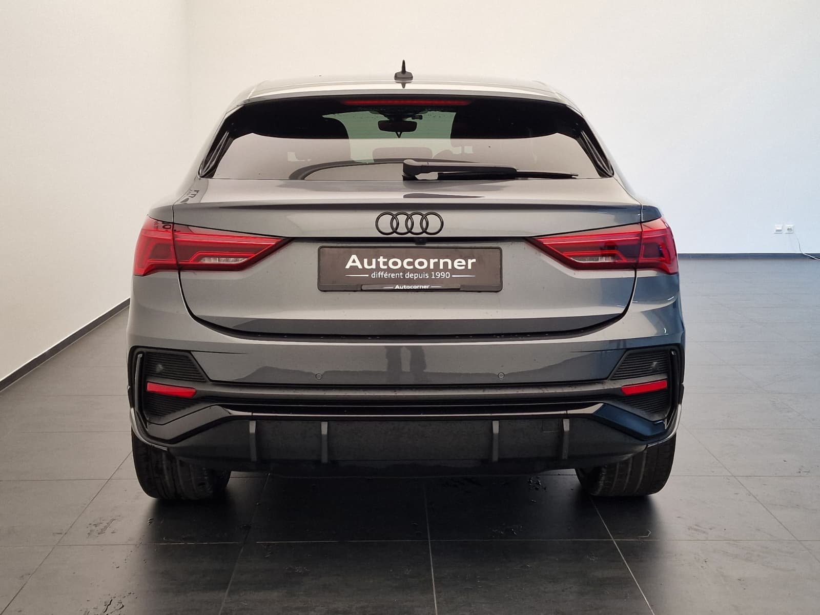 AUDI Q3 Sportback 35 TFSI S line Attraction S-tronic-image-7