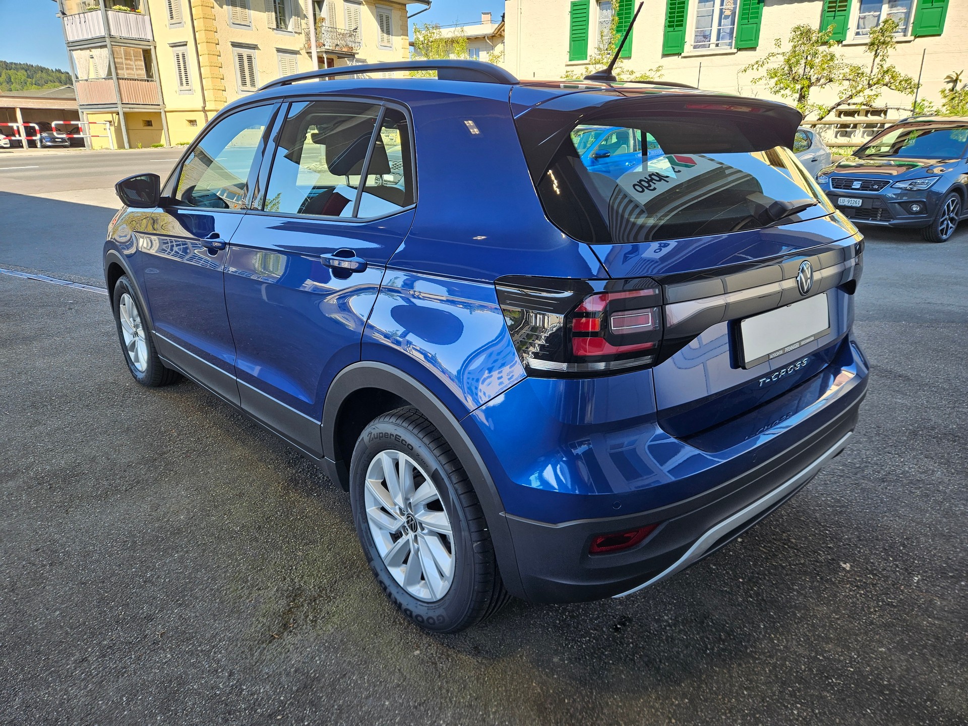 VW T-Cross 1.0 TSI Life DSG-image-2