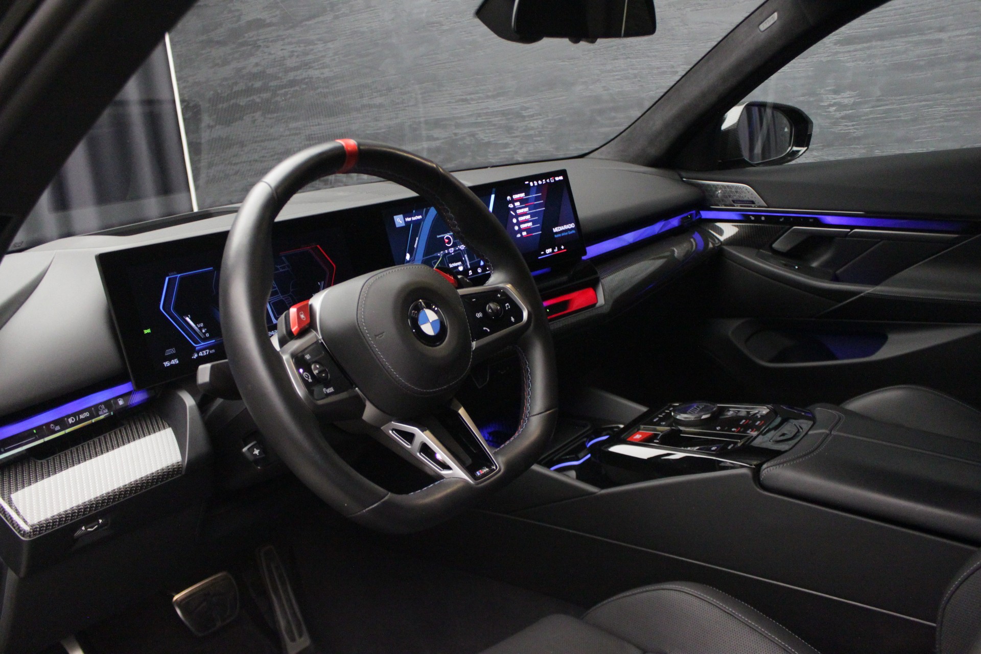 BMW M5 xDrive-image-22