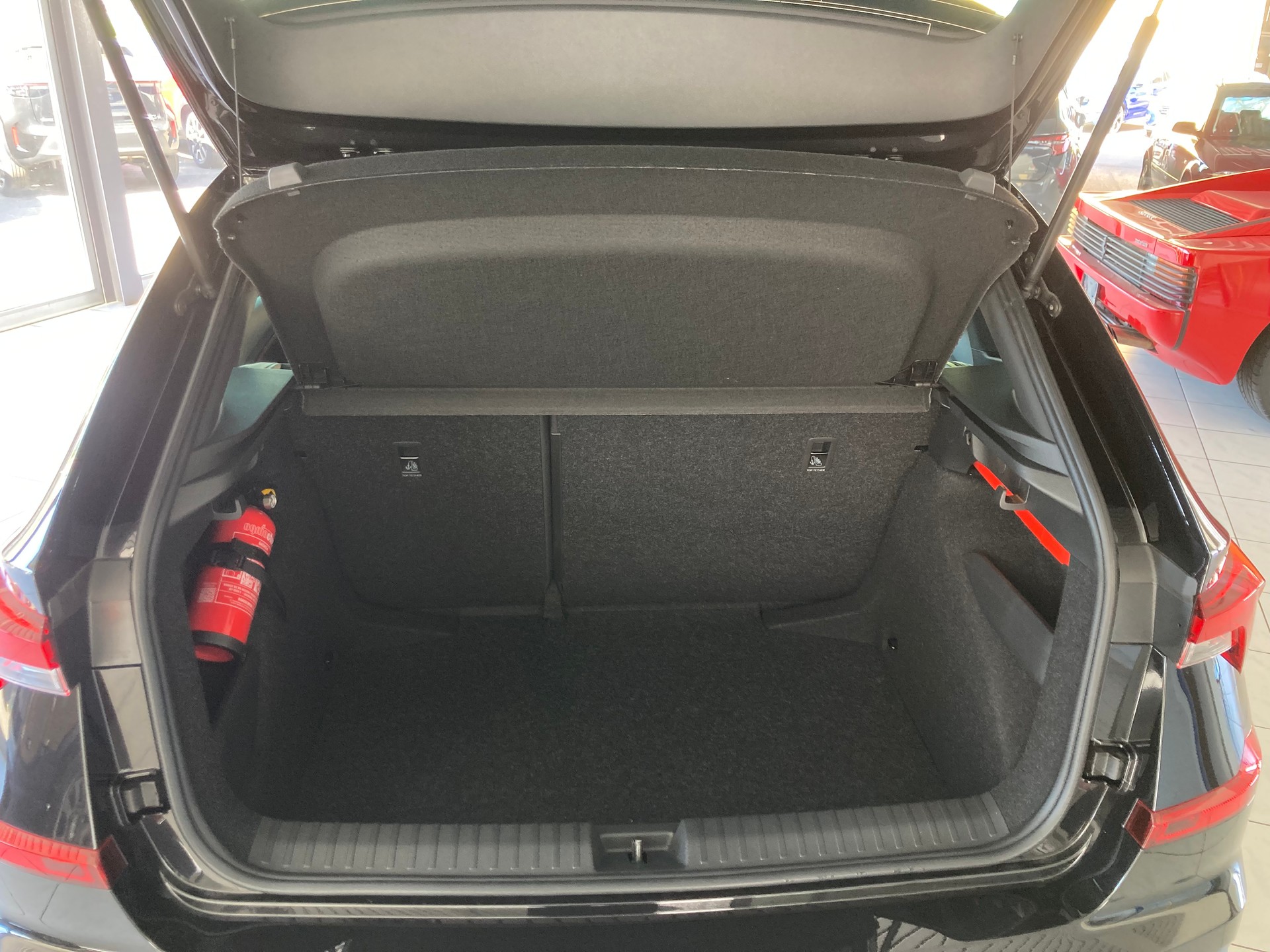 SKODA Kamiq 1.5 TSI Monte Carlo DSG-image-12