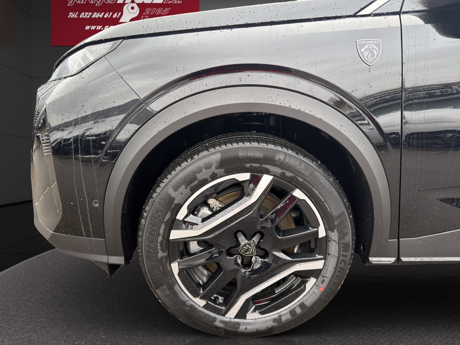 PEUGEOT 3008 1.6 PHEV GT-image-4
