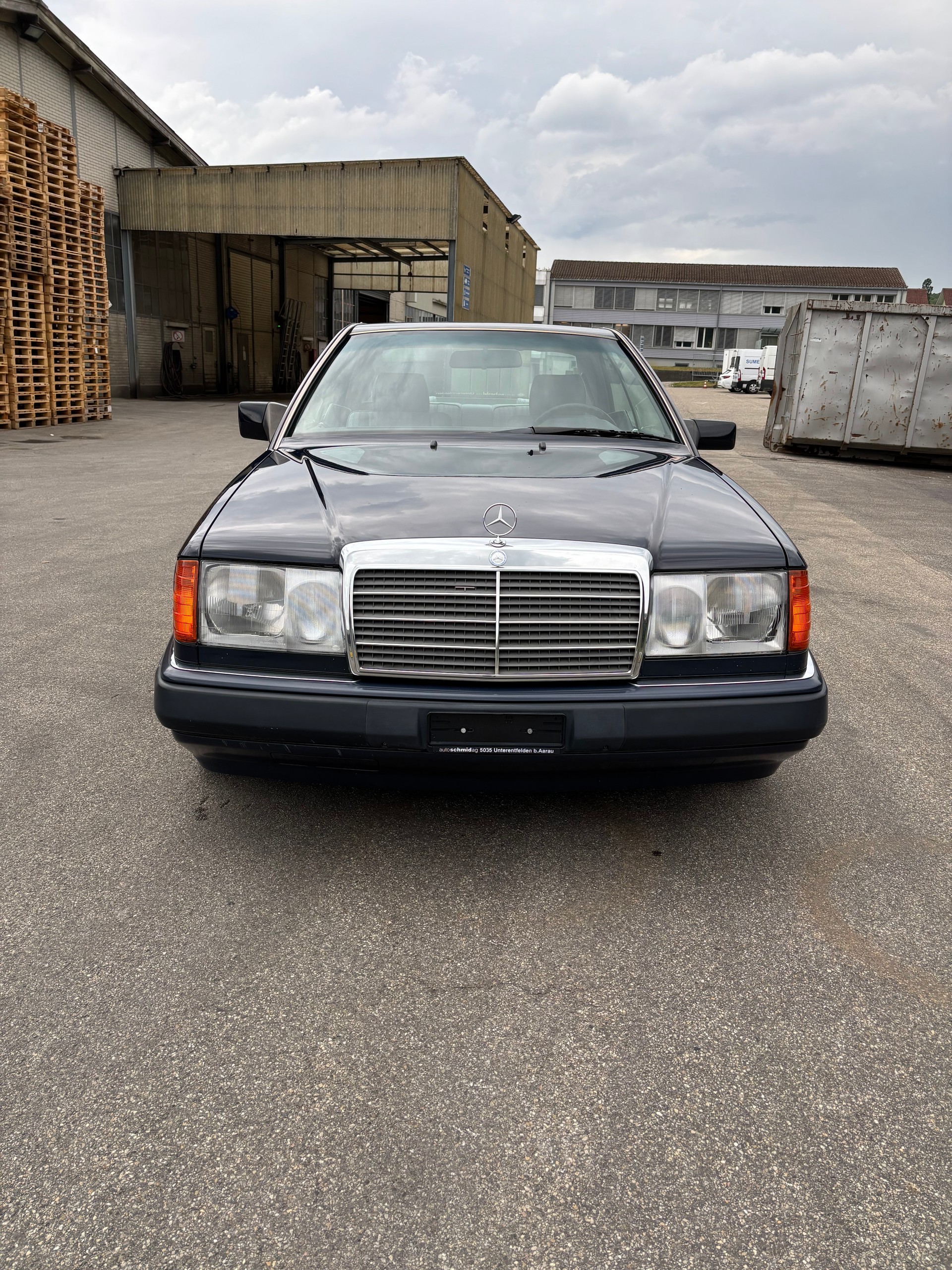 MERCEDES-BENZ 300 CE-image-7
