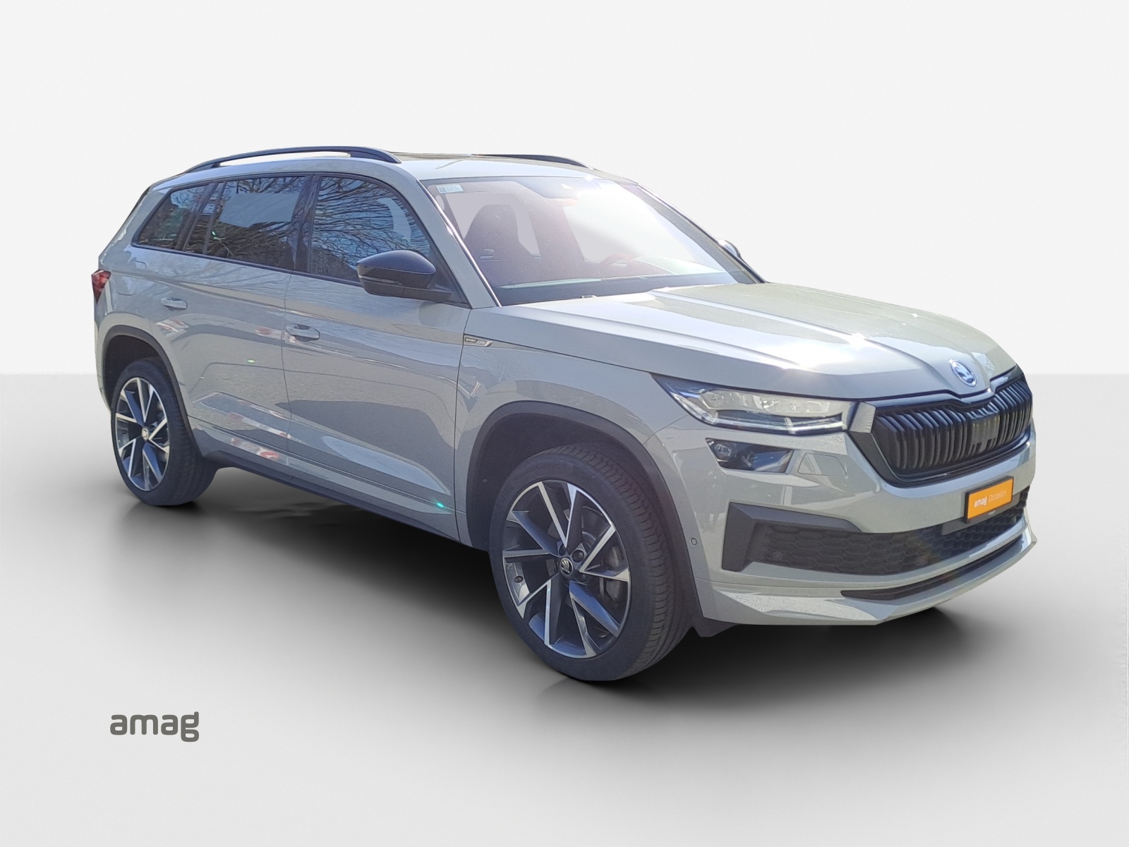 SKODA Kodiaq 2.0 TSI 4x4 SportLine-image-5