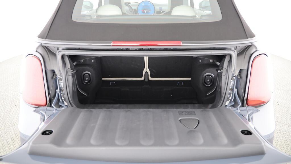 MINI Cooper S Cabrio-image-18