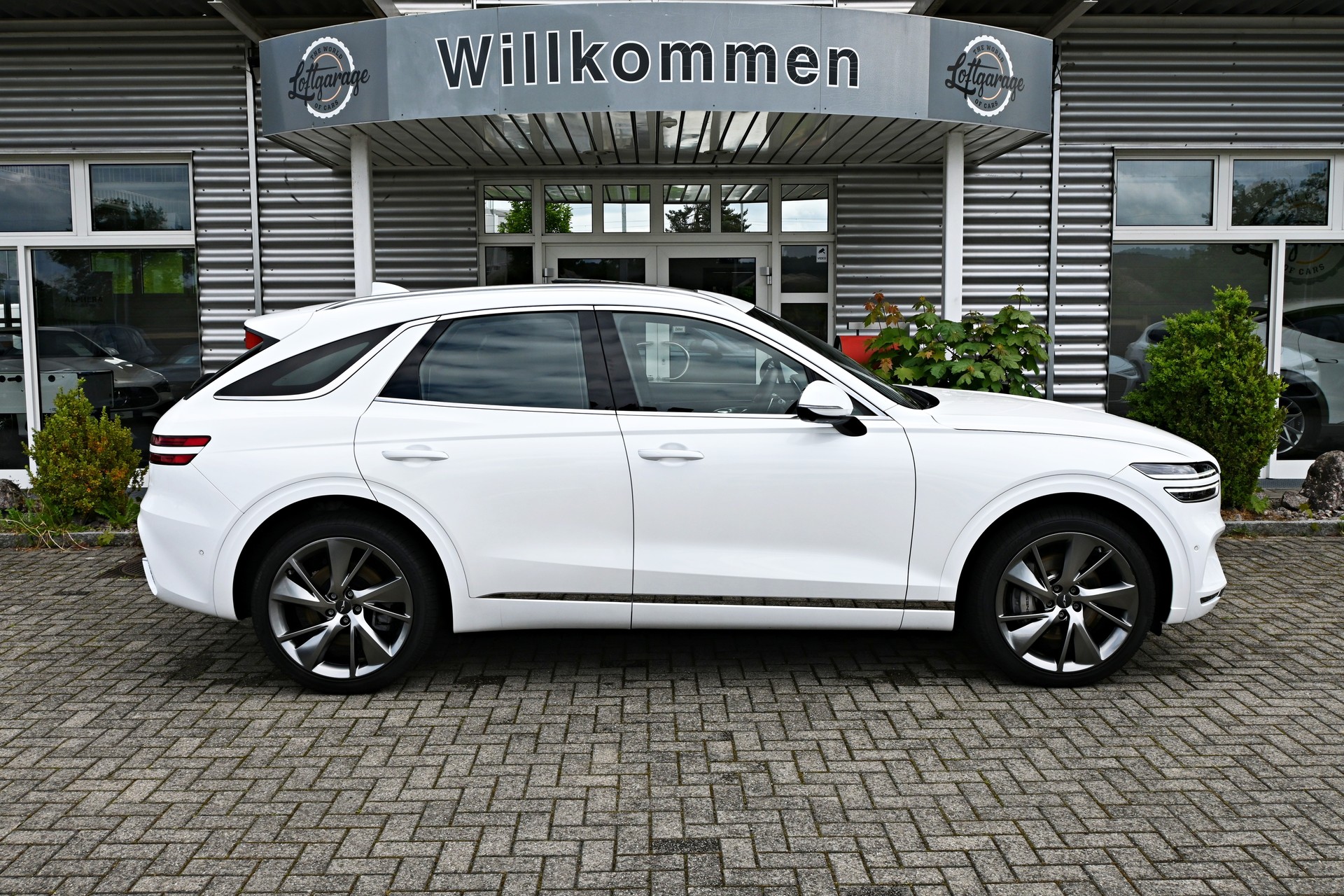 GENESIS GV70 2.2 CRDI Luxury AT8 AWD + (CH Auto) Voll-Ausstattung-image-5