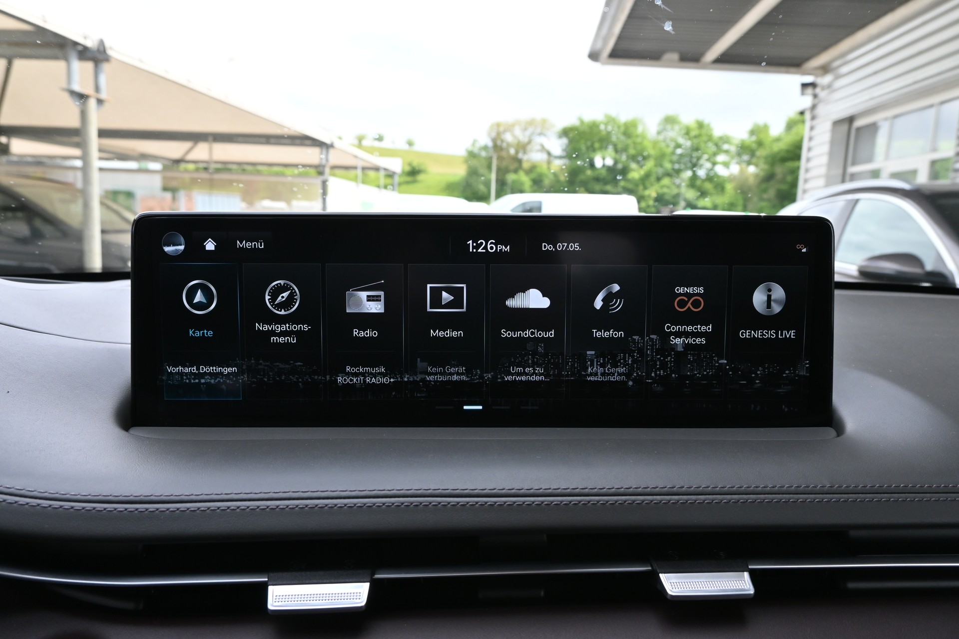 GENESIS GV70 2.2 CRDI Luxury AT8 AWD + (CH Auto) Voll-Ausstattung-image-28