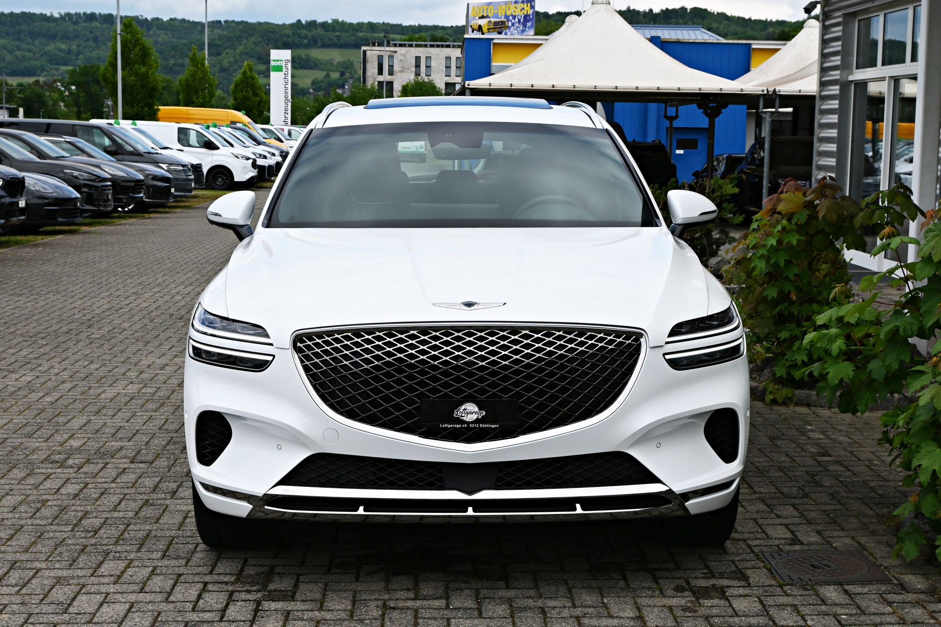 GENESIS GV70 2.2 CRDI Luxury AT8 AWD + (CH Auto) Voll-Ausstattung-image-2