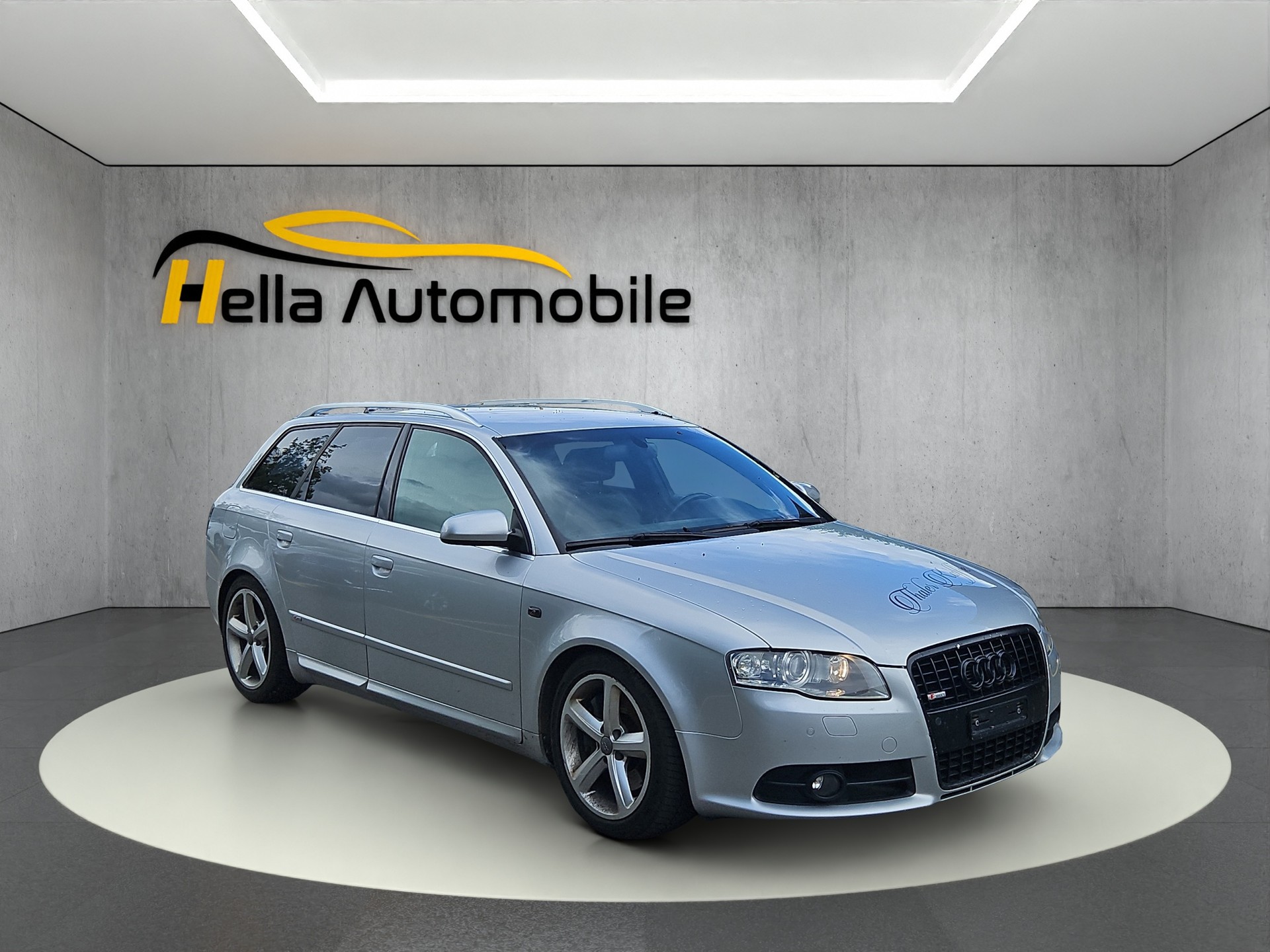 AUDI A4 Avant 2.7 TDI S-Line-image-0