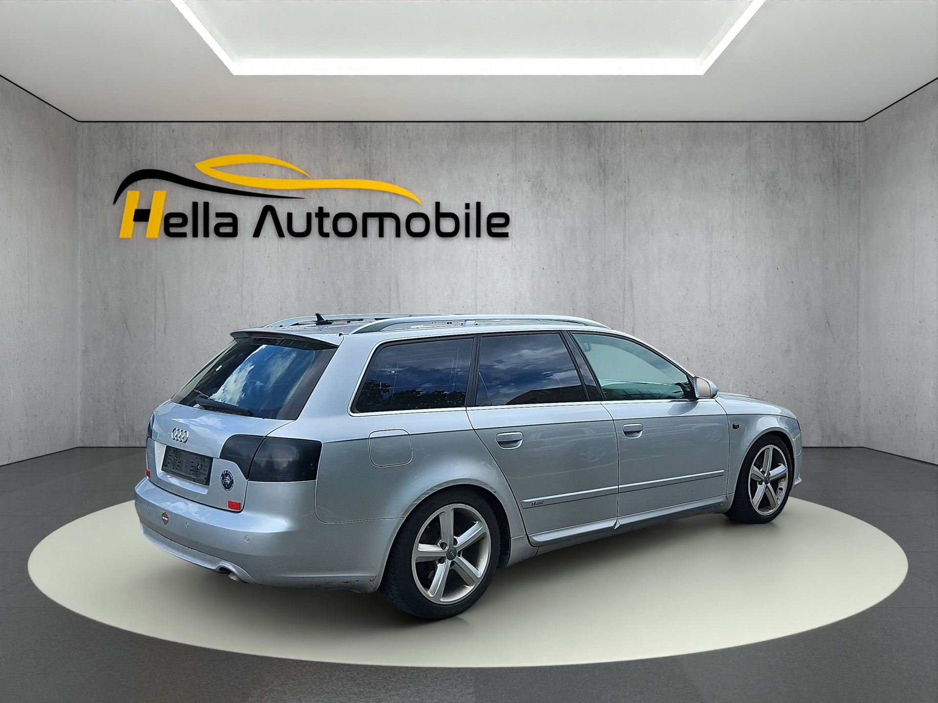 AUDI A4 Avant 2.7 TDI S-Line-image-1