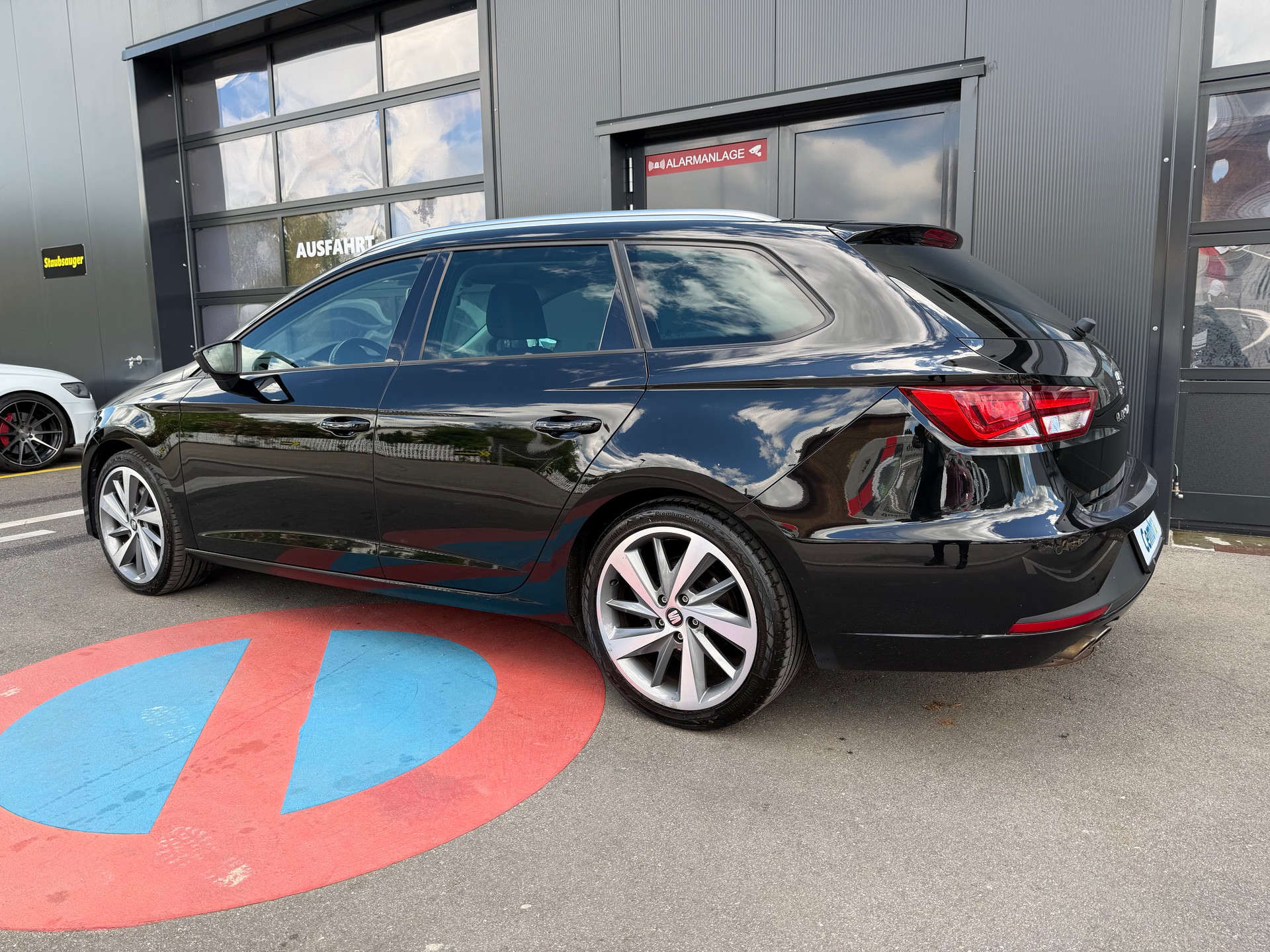 SEAT LEON TDI 2.0 FR-image-4