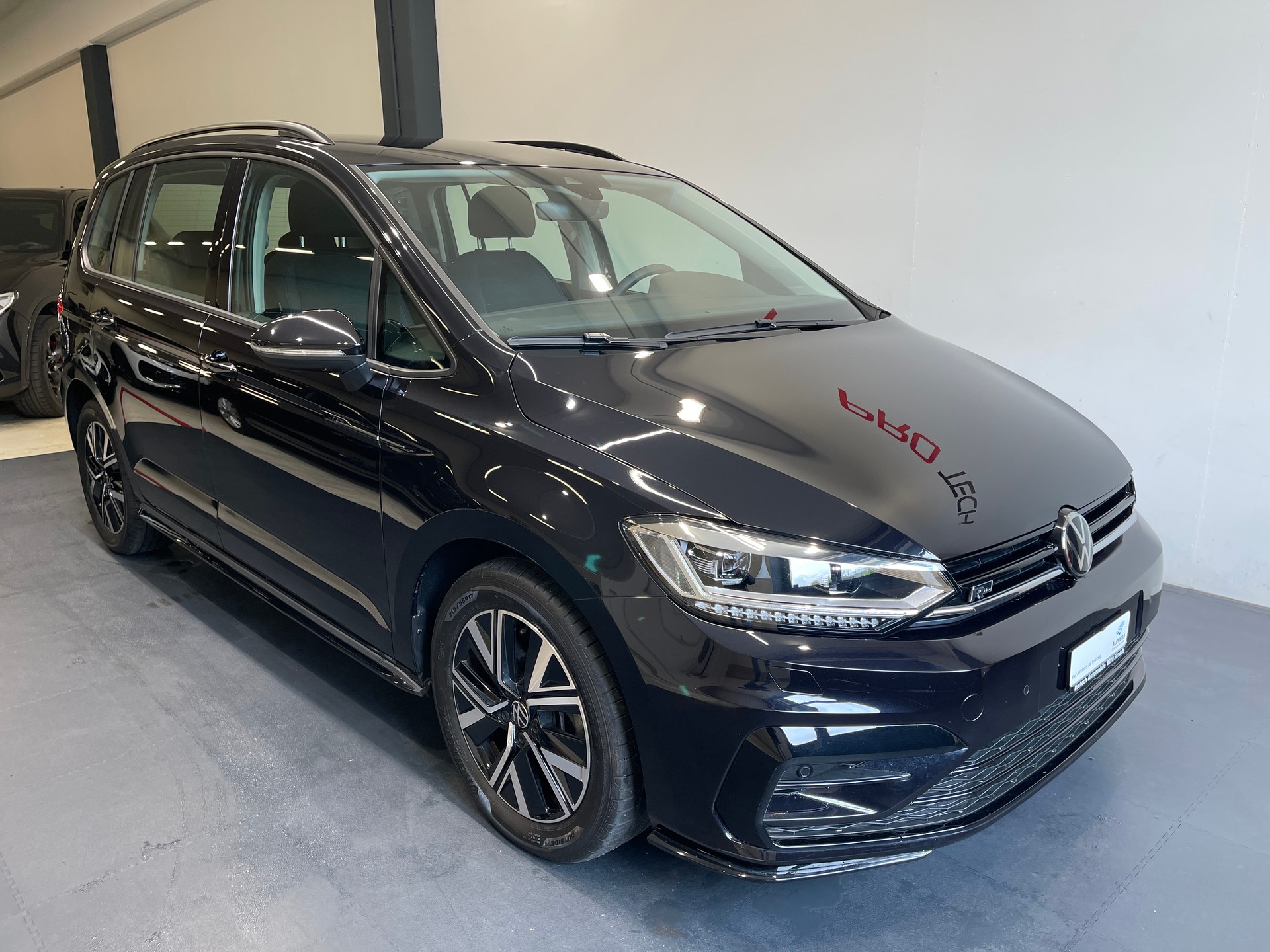 VW Touran 2.0 TDI BlueMotion Technology Highline DSG *R-LINE*7 PLATZ*-showroom-element-3