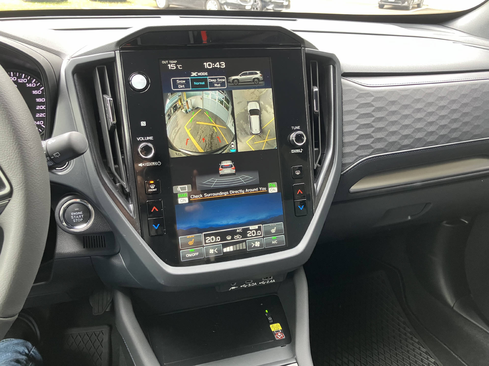 SUBARU Forester Station 2.0i e-Boxer Swiss Plus-image-8