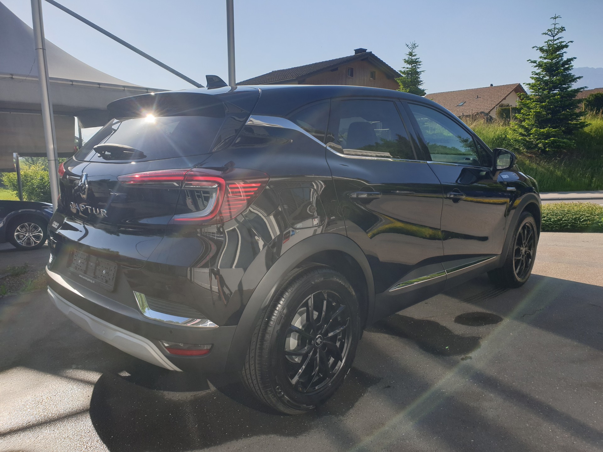 RENAULT Captur 1.3 TCe Techno EDC-image-4