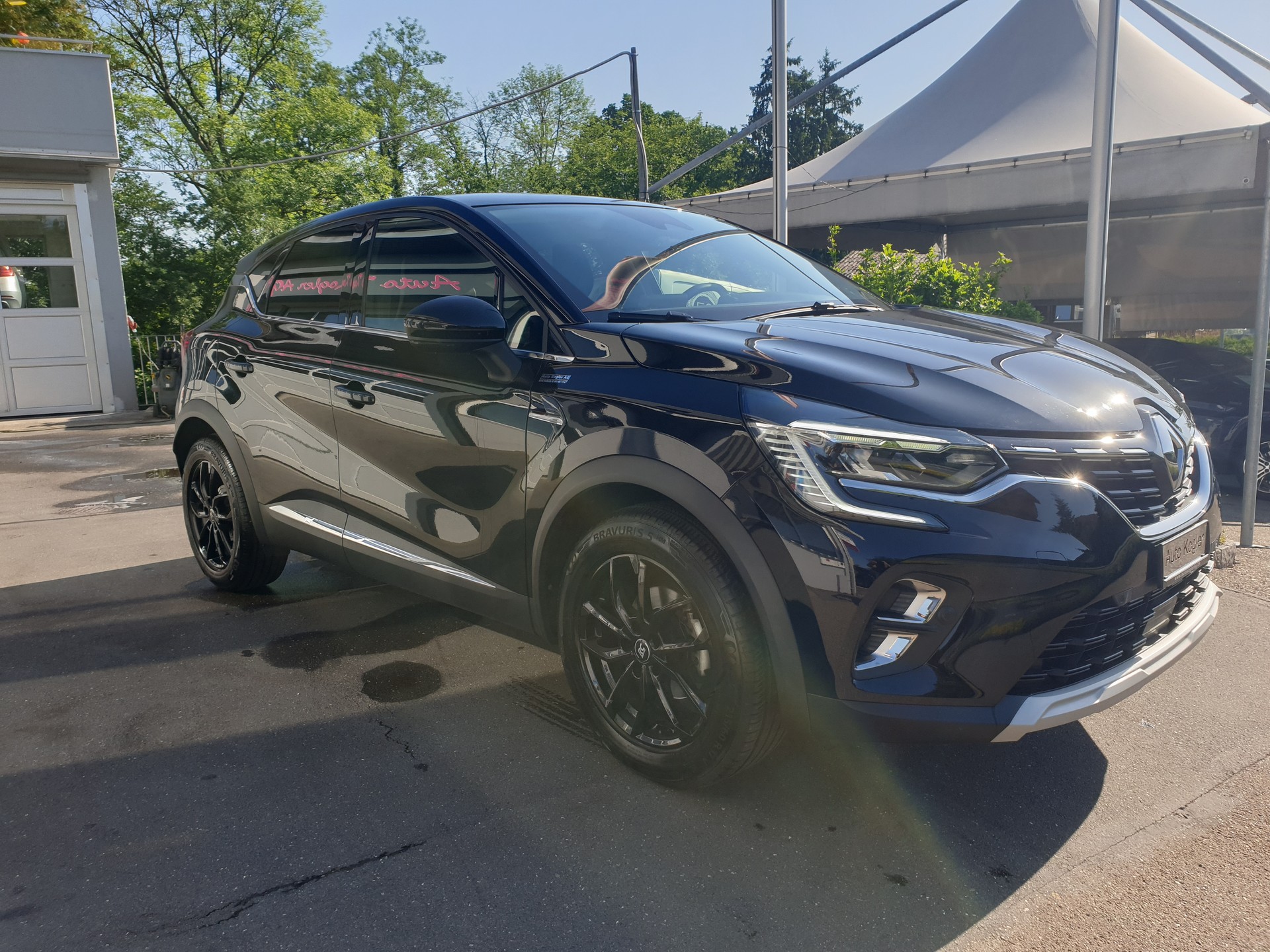 RENAULT Captur 1.3 TCe Techno EDC-image-5