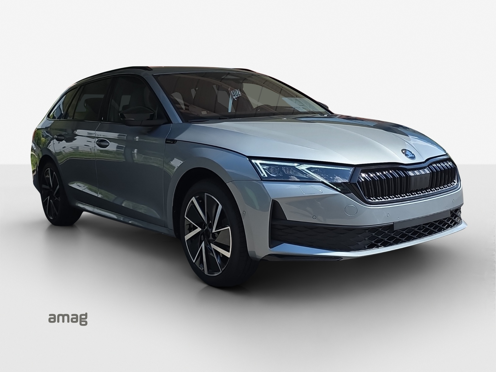 SKODA Octavia Combi 2.0 TSI DSG Dynamic 4x4-image-5