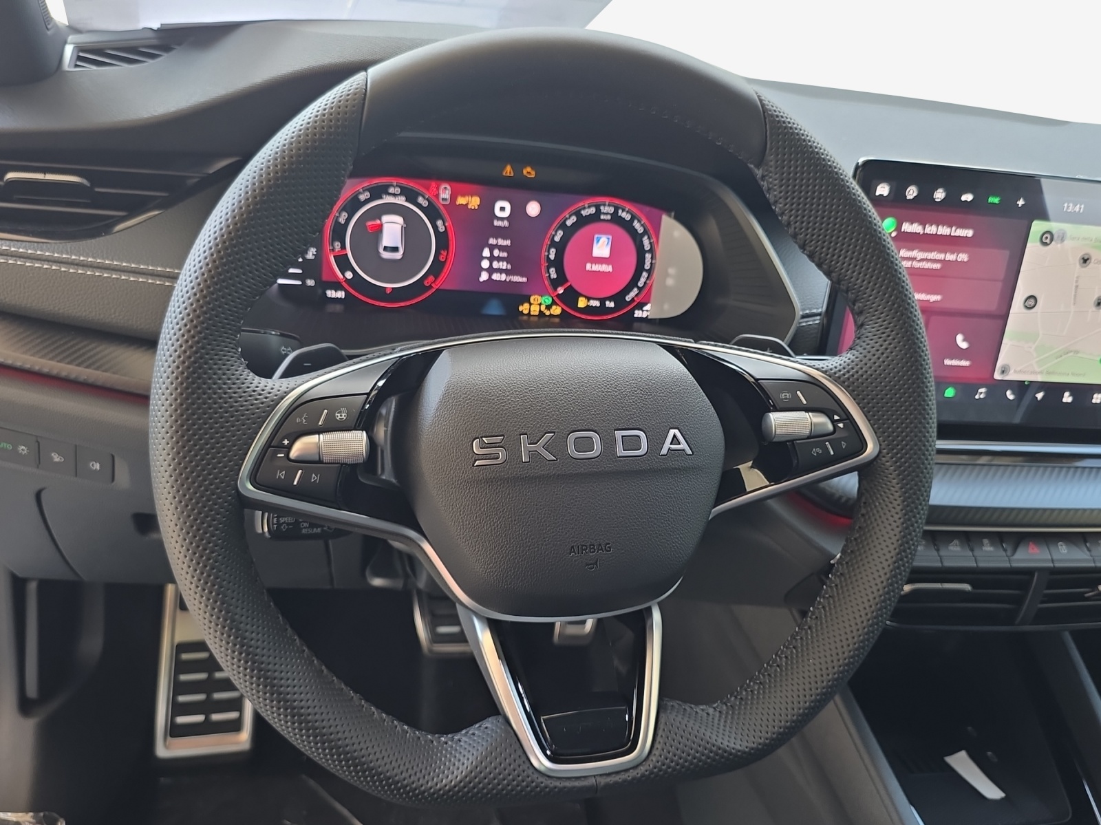SKODA Octavia Combi 2.0 TSI DSG Dynamic 4x4-image-9