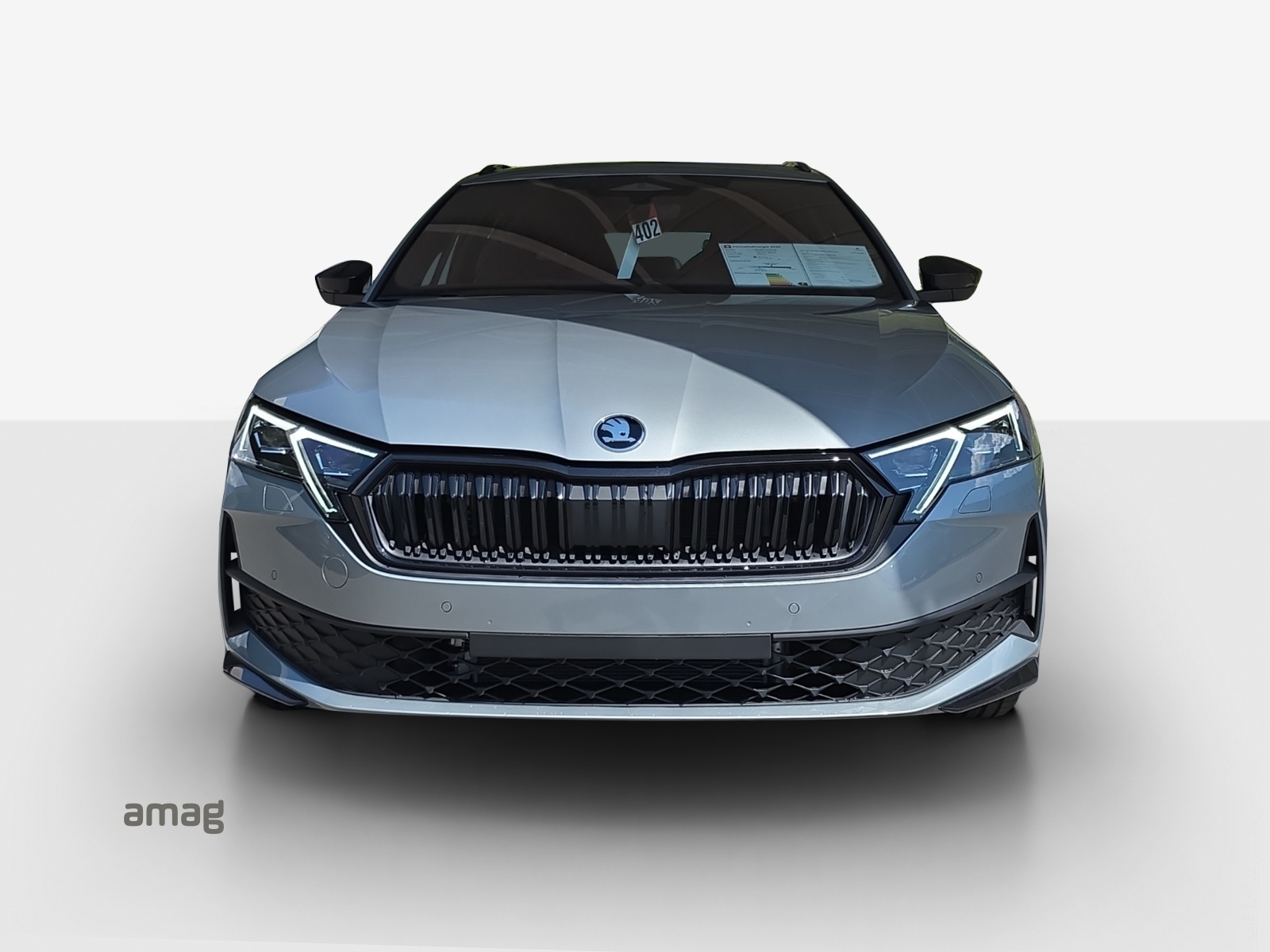 SKODA Octavia Combi 2.0 TSI DSG Dynamic 4x4-image-6