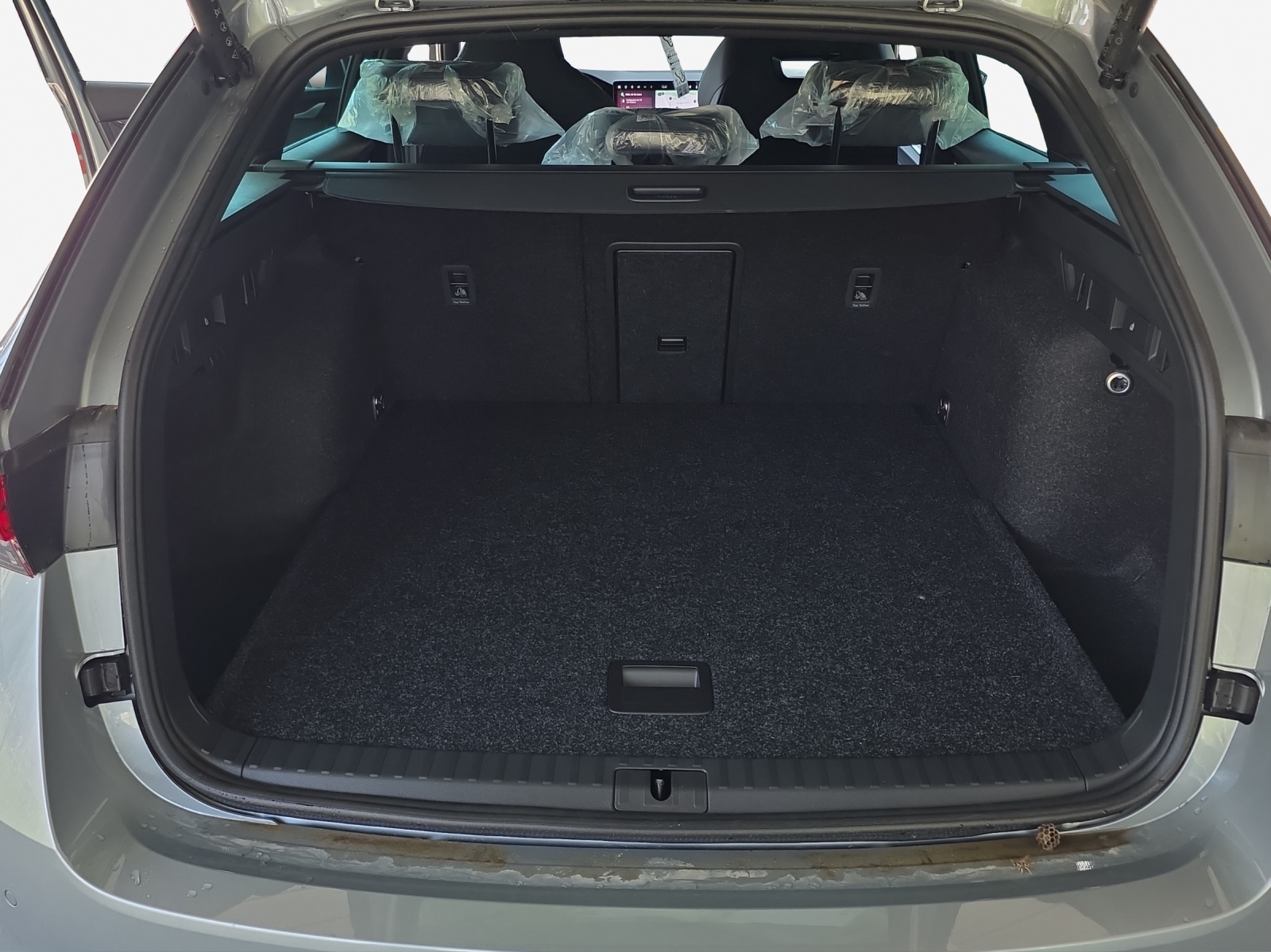 SKODA Octavia Combi 2.0 TSI DSG Dynamic 4x4-image-12
