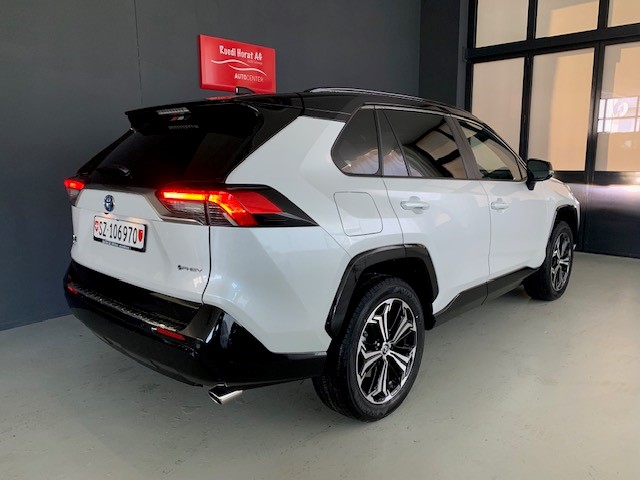 TOYOTA RAV-4 2.5 Plug-In-Hybrid Platinum-image-3