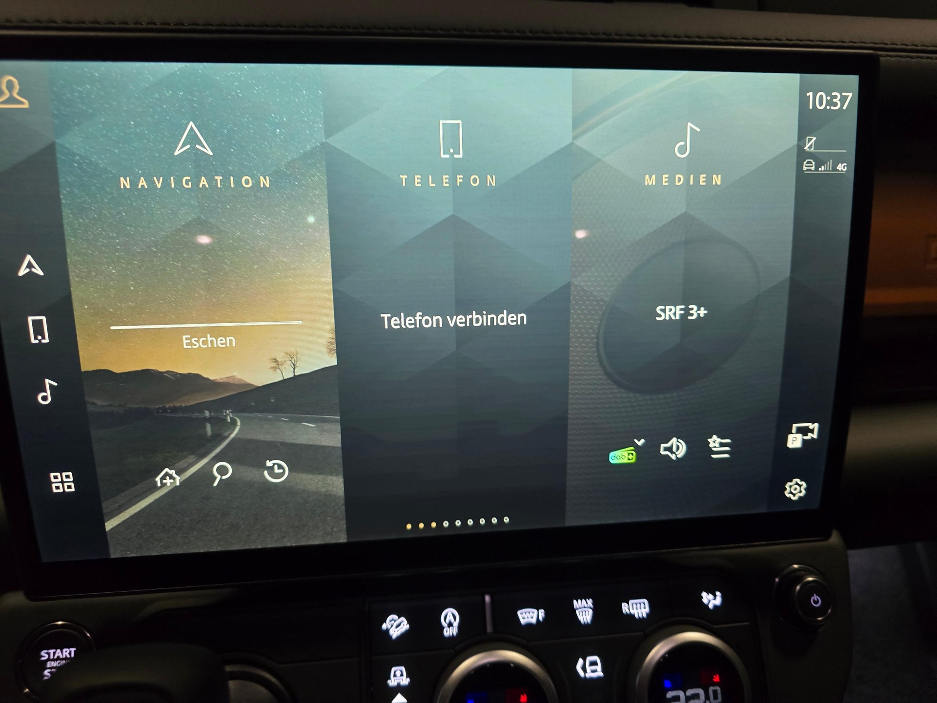 LAND ROVER Defender 110 2.0 P300e X-Dynamic HSE-image-8