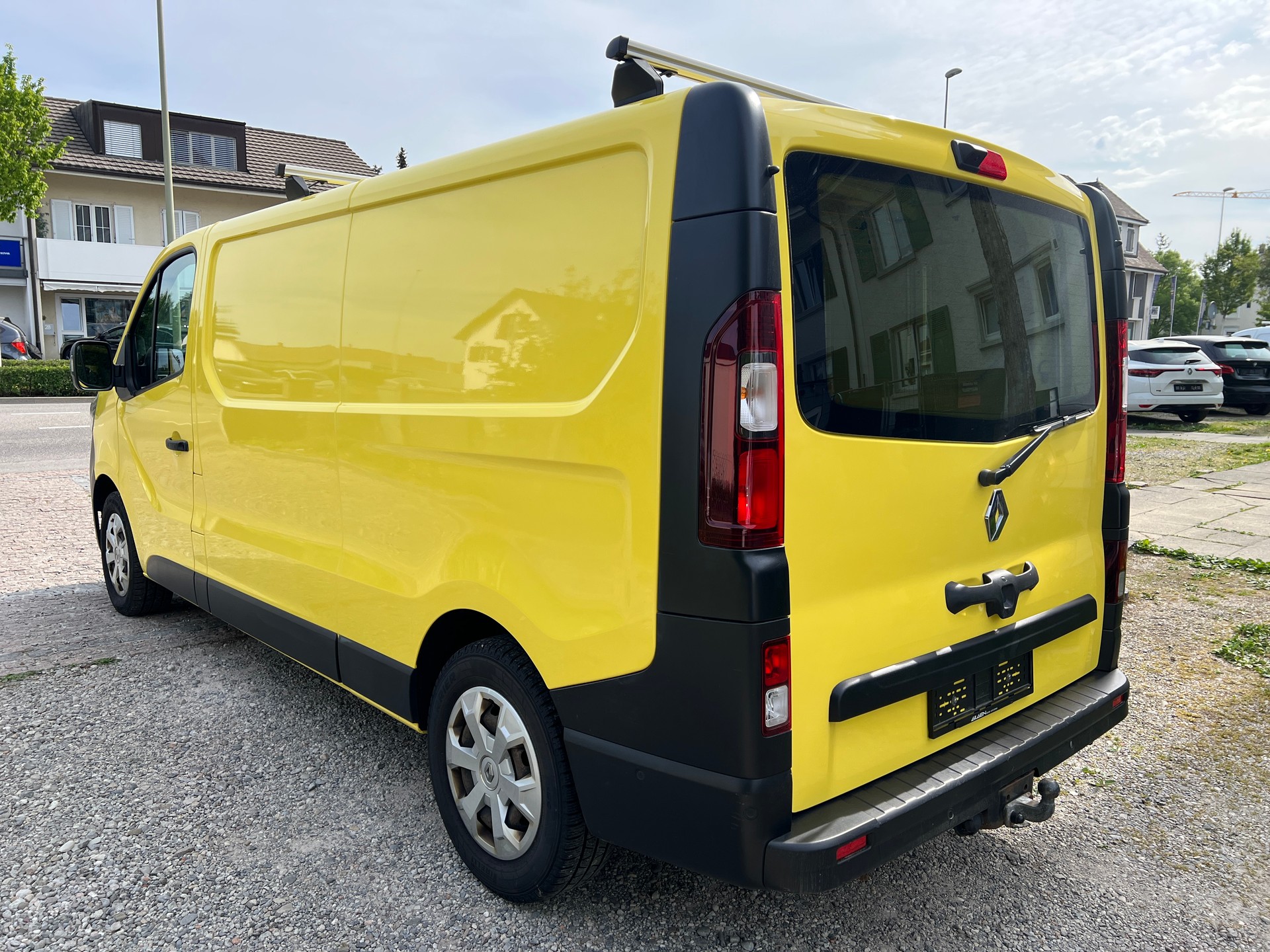 RENAULT Trafic 2.0 Blue dCi 150 Advance L2H1 EN-image-1