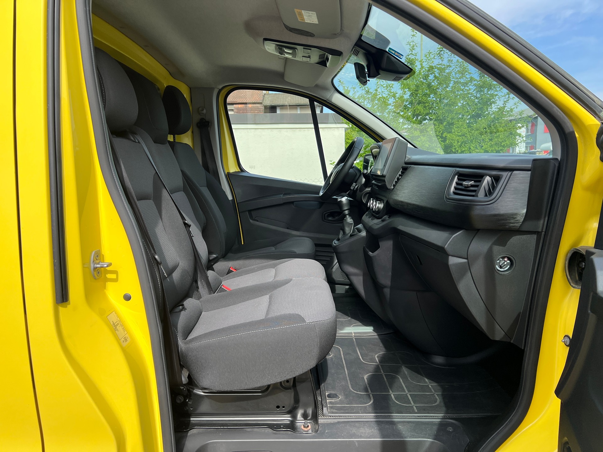 RENAULT Trafic 2.0 Blue dCi 150 Advance L2H1 EN-image-9