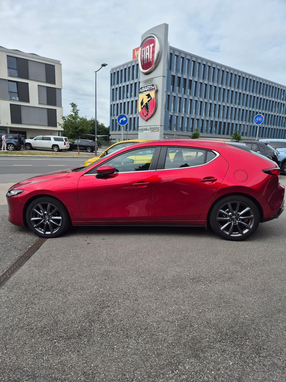 MAZDA 3 Hatchback SKYACTIV-G M Hybrid 150 Ambition Plus Automatik-image-4