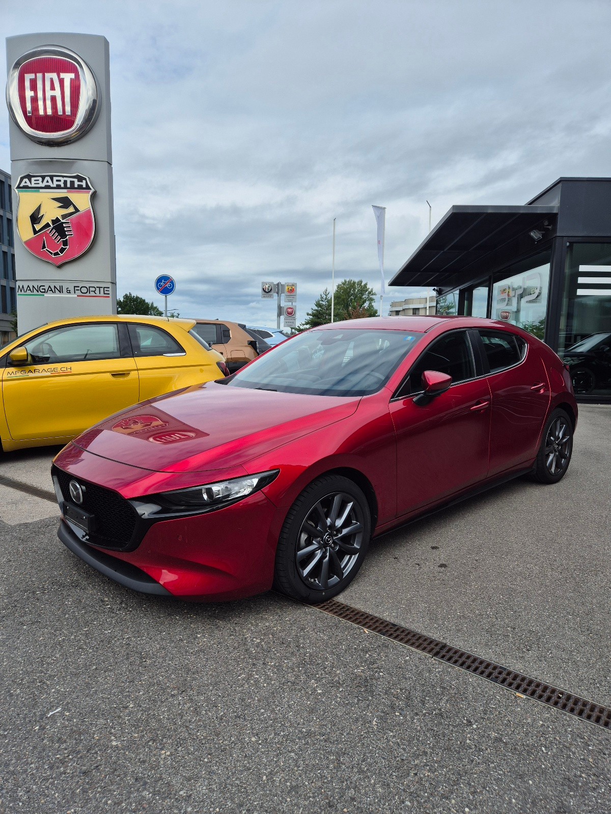 MAZDA 3 Hatchback SKYACTIV-G M Hybrid 150 Ambition Plus Automatik-image-0