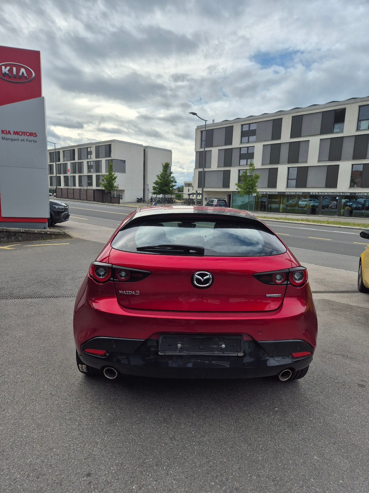 MAZDA 3 Hatchback SKYACTIV-G M Hybrid 150 Ambition Plus Automatik-image-6