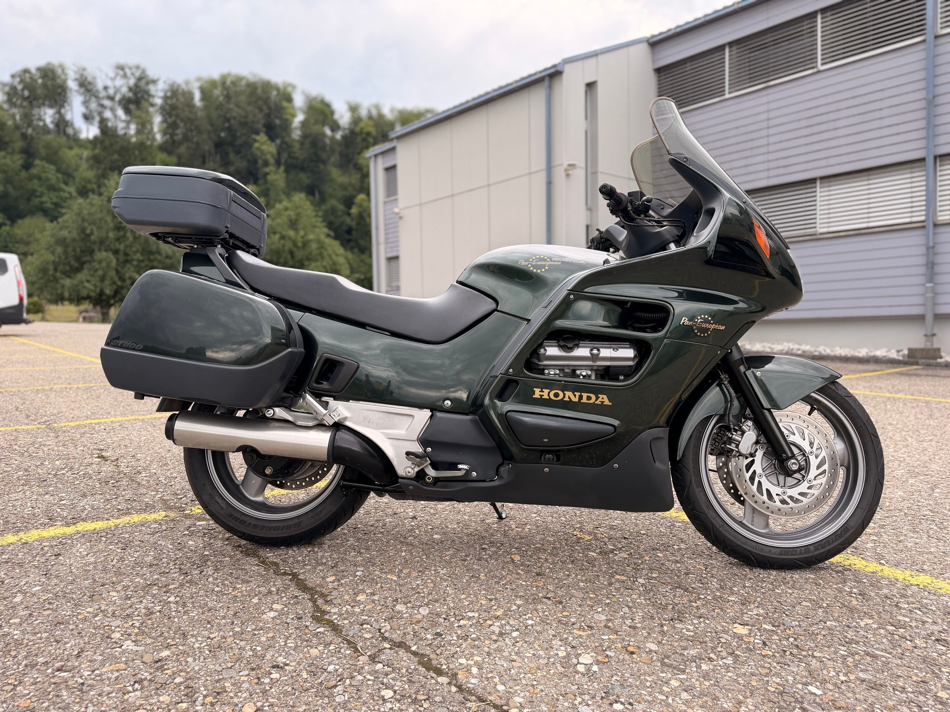 HONDA ST 1100 Pan-European-image-5